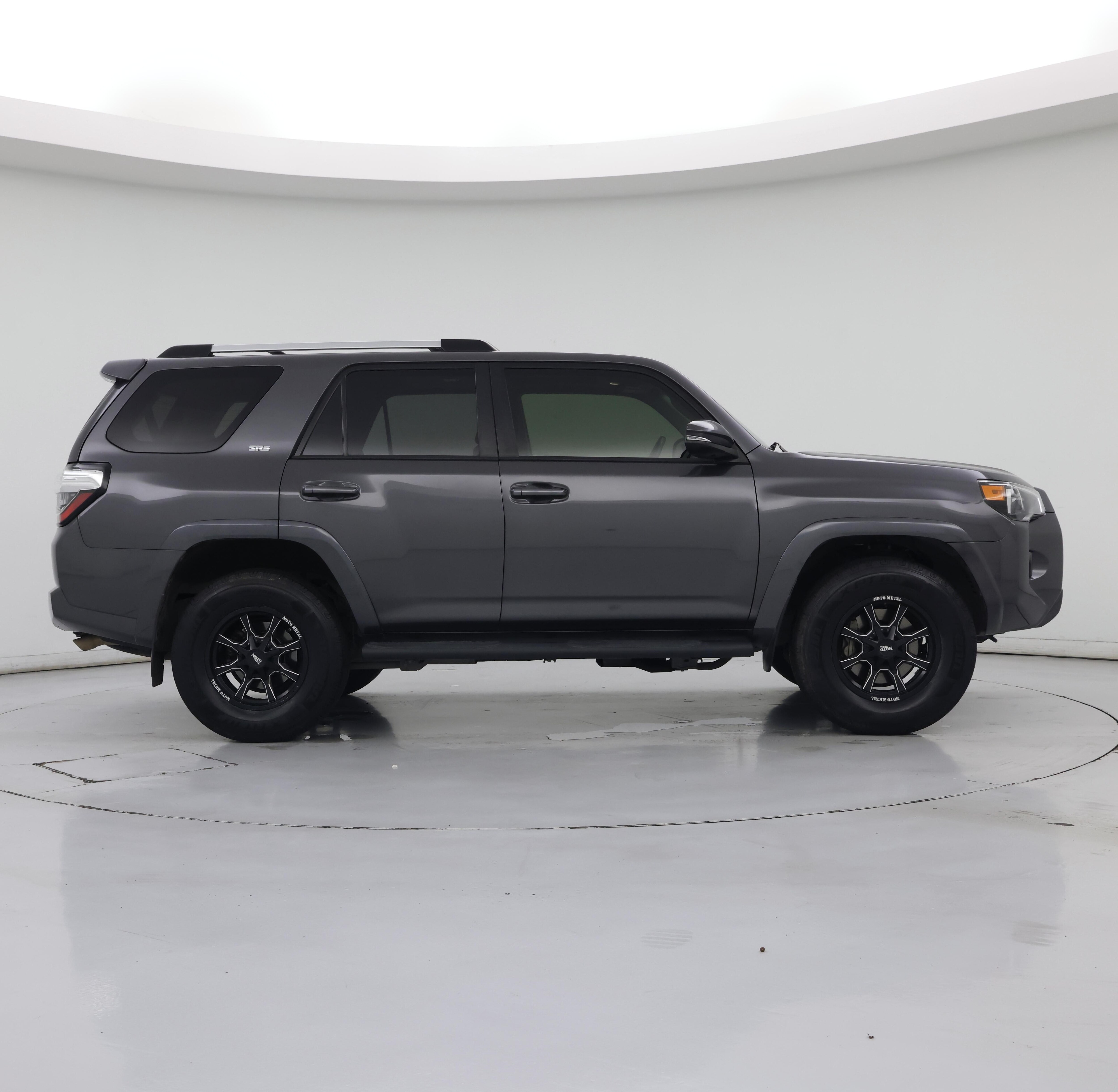 Thumbnail: 2019 Toyota 4Runner - 7