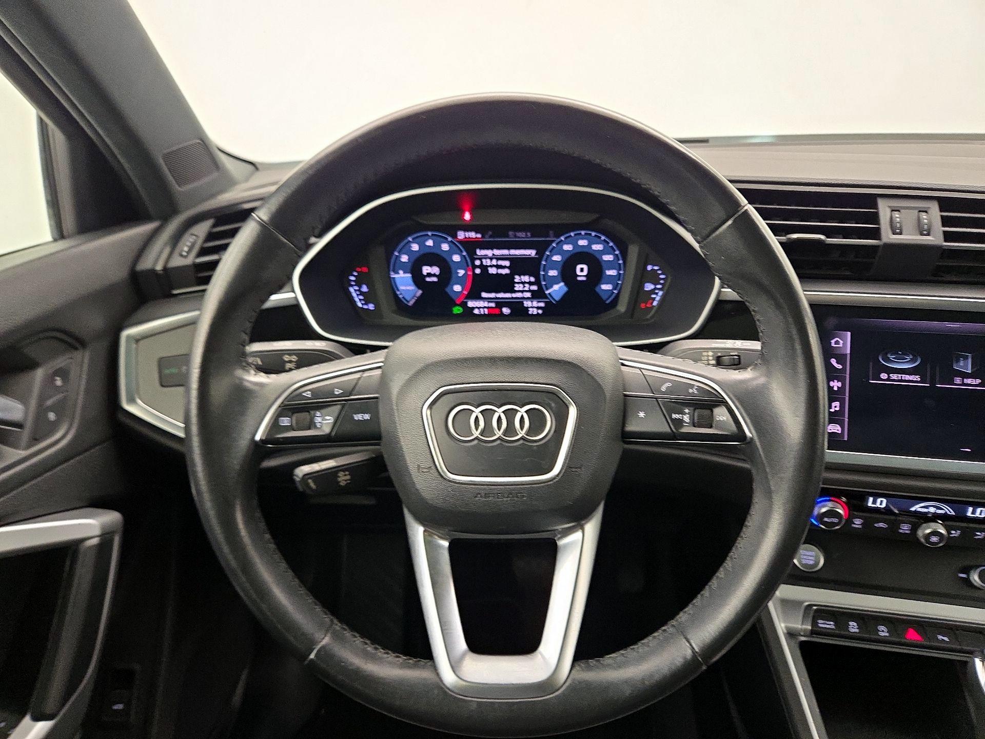Thumbnail: 2020 Audi Q3 - 10