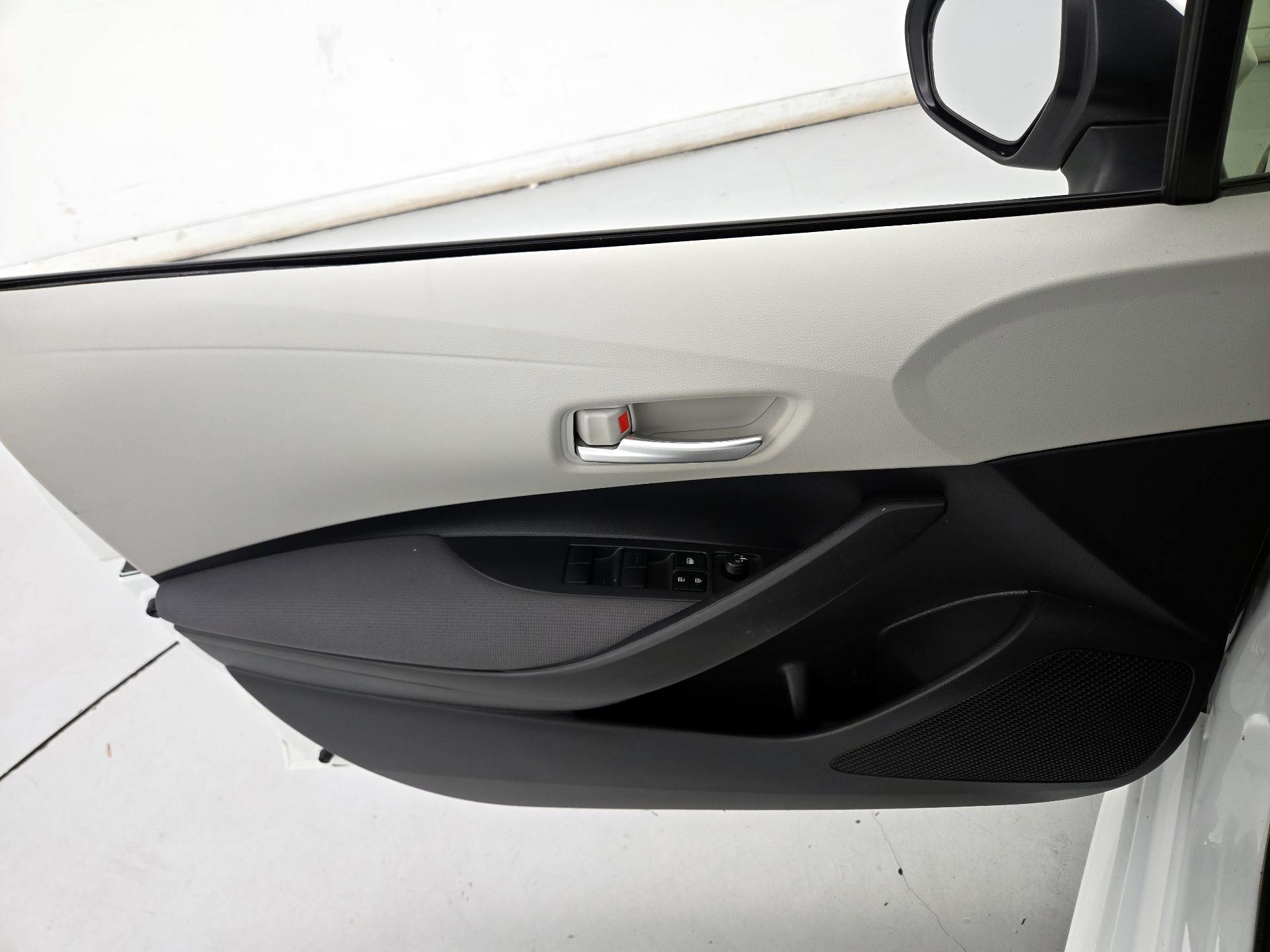 Thumbnail: 2020 Toyota Corolla - 12