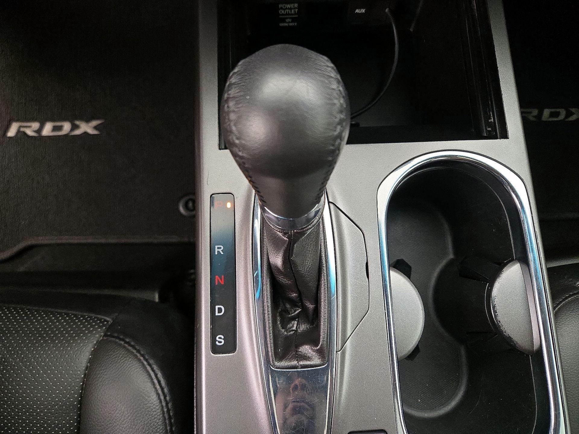 Thumbnail: 2015 Acura RDX - 18