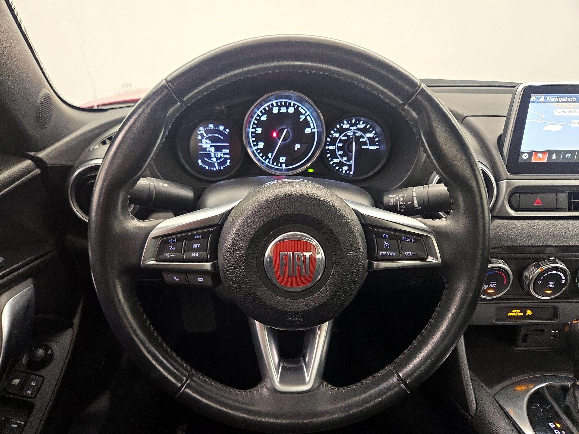 Thumbnail: 2019 Fiat 124 Spider - 10