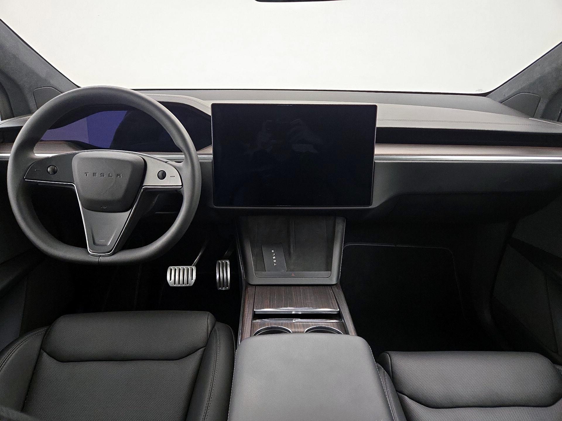 Thumbnail: 2024 Tesla Model X - 9