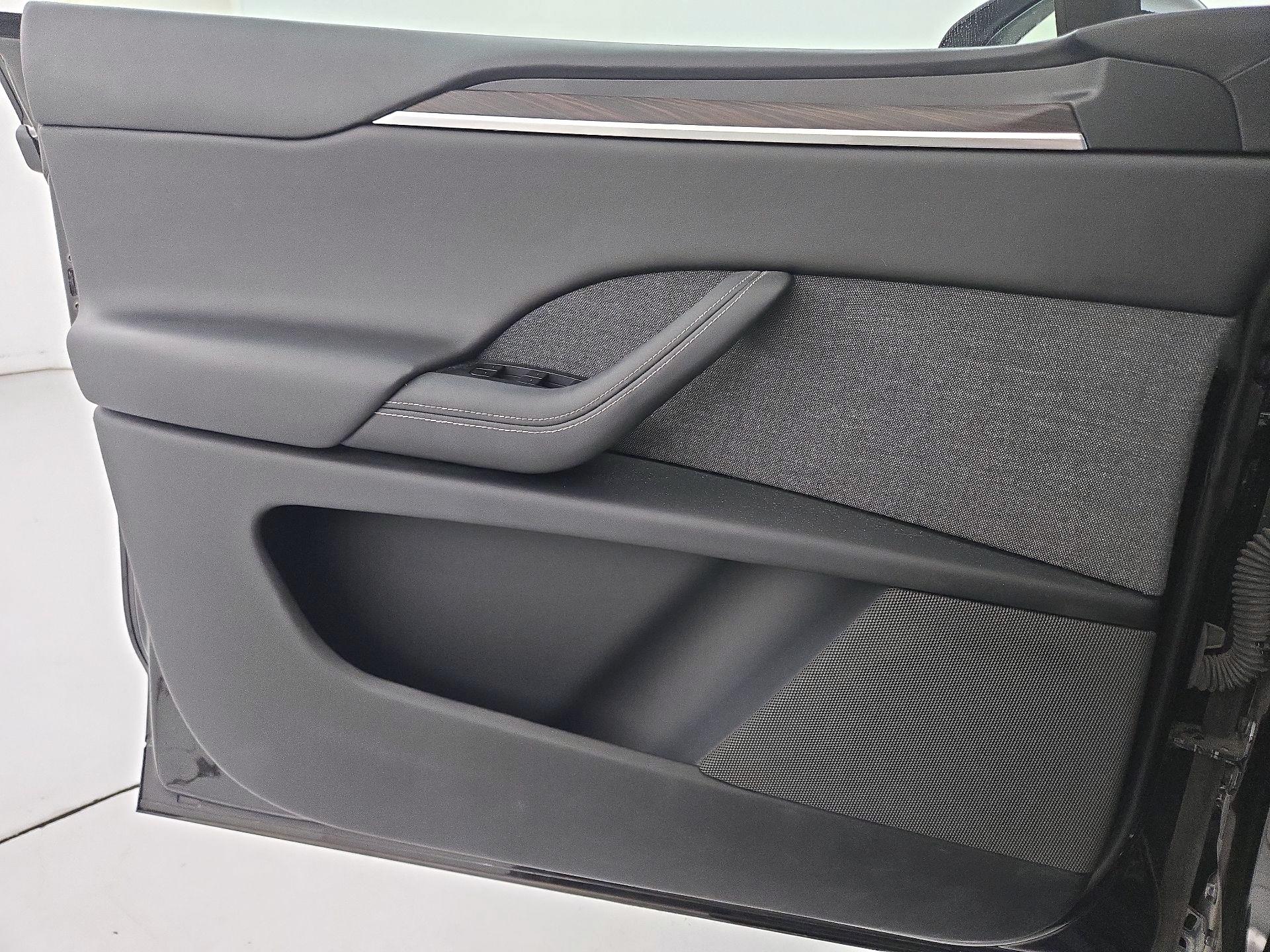 Thumbnail: 2024 Tesla Model X - 12