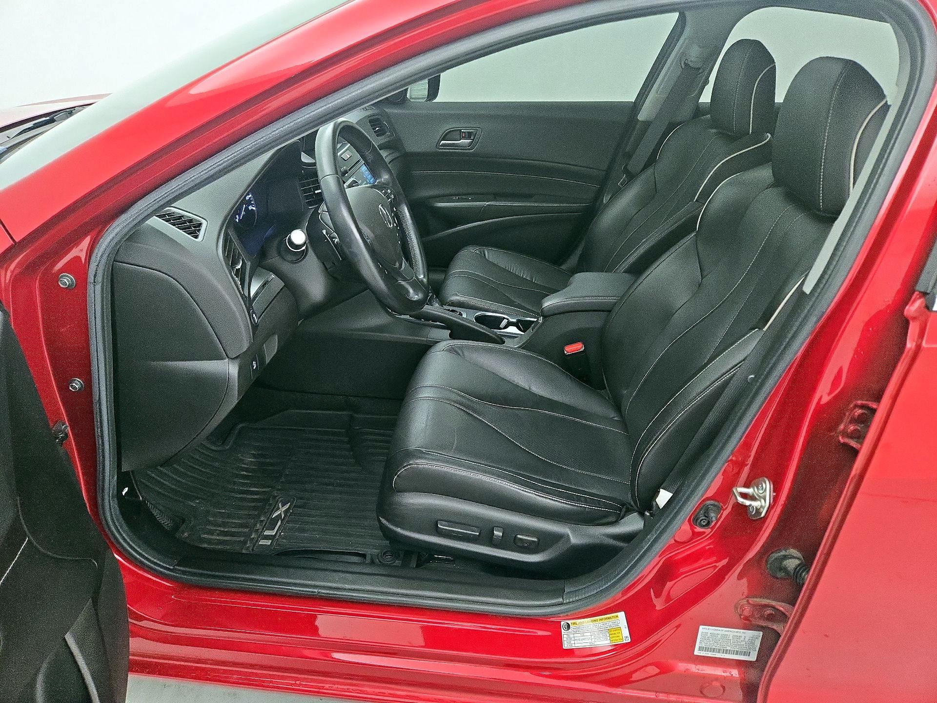 Thumbnail: 2019 Acura ILX - 11