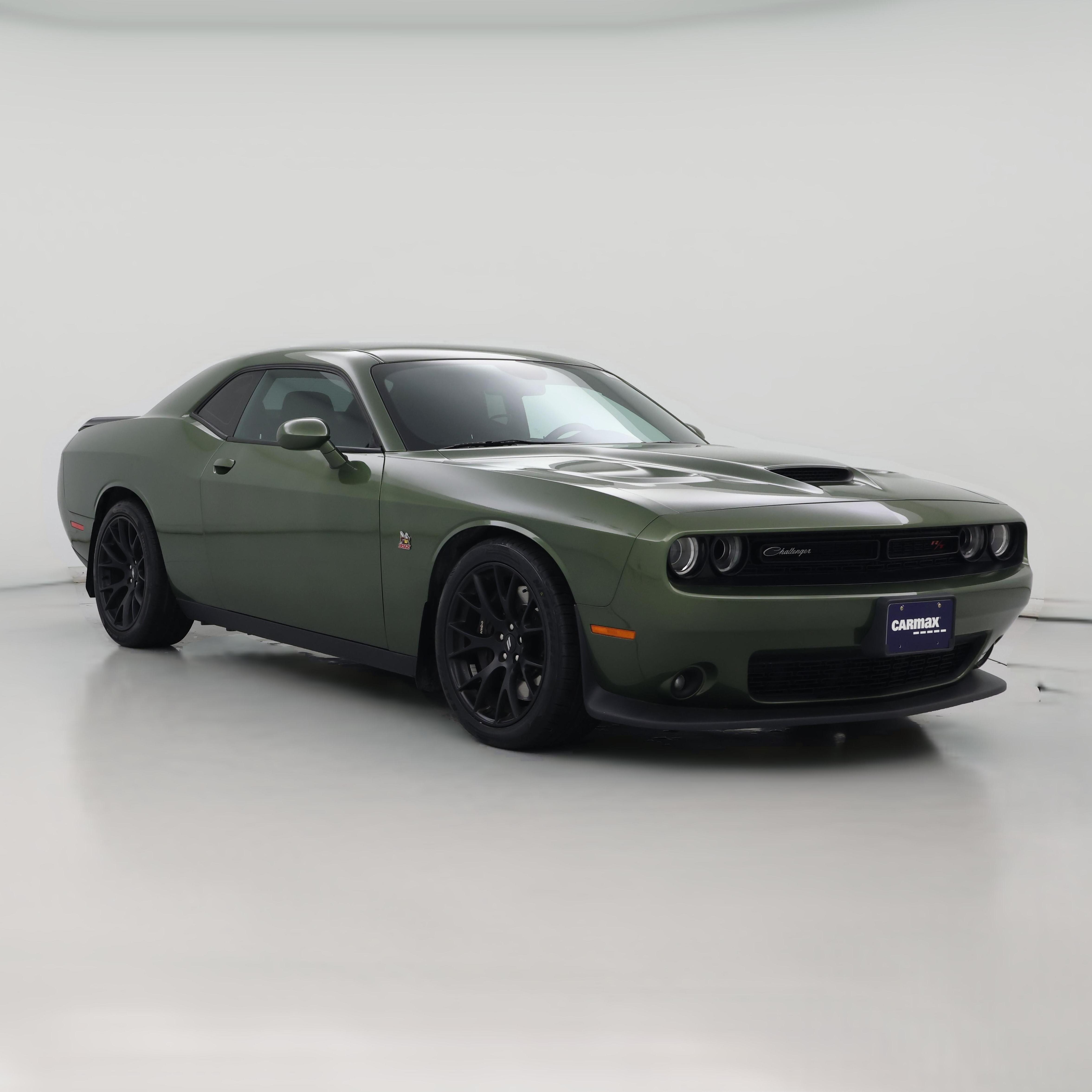 Thumbnail: 2019 Dodge Challenger - 1