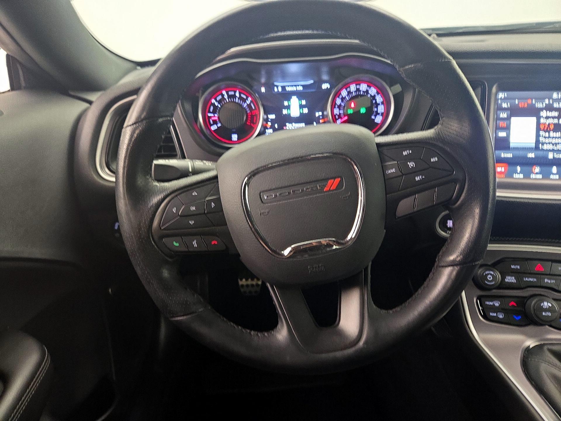 Thumbnail: 2019 Dodge Challenger - 10