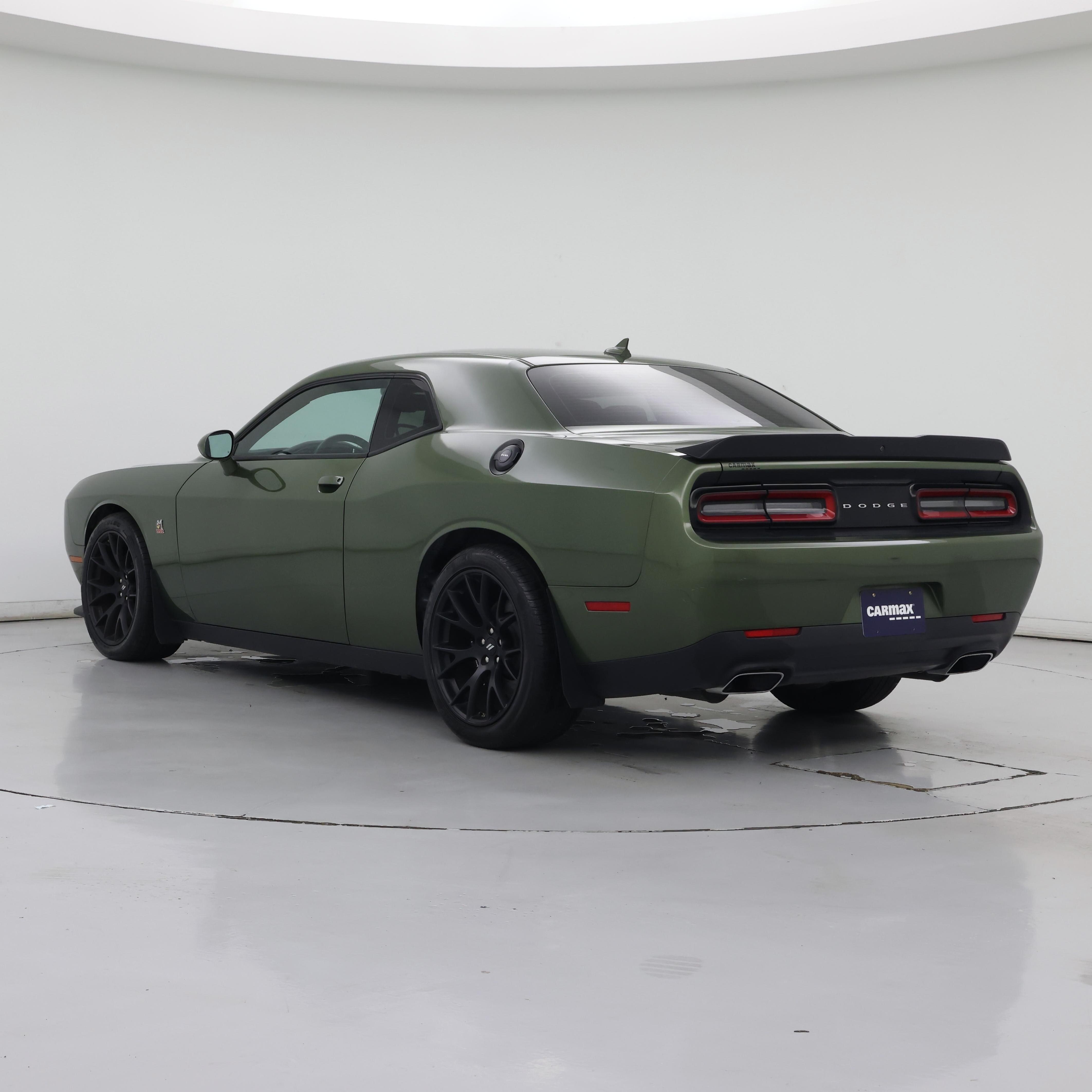 Thumbnail: 2019 Dodge Challenger - 2