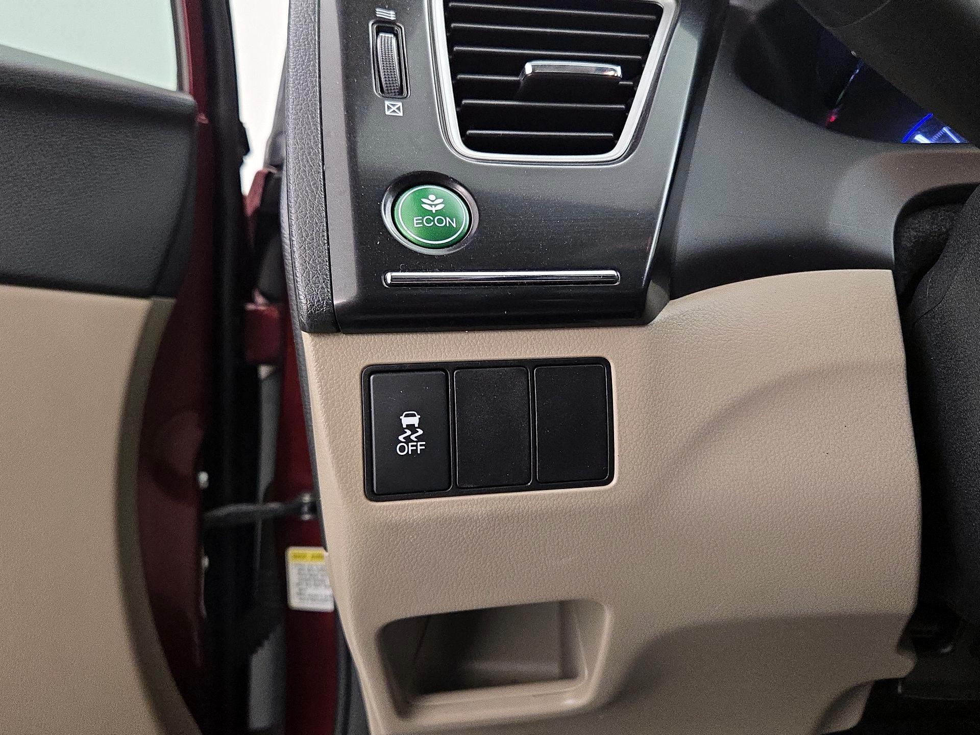 Thumbnail: 2014 Honda Civic - 13