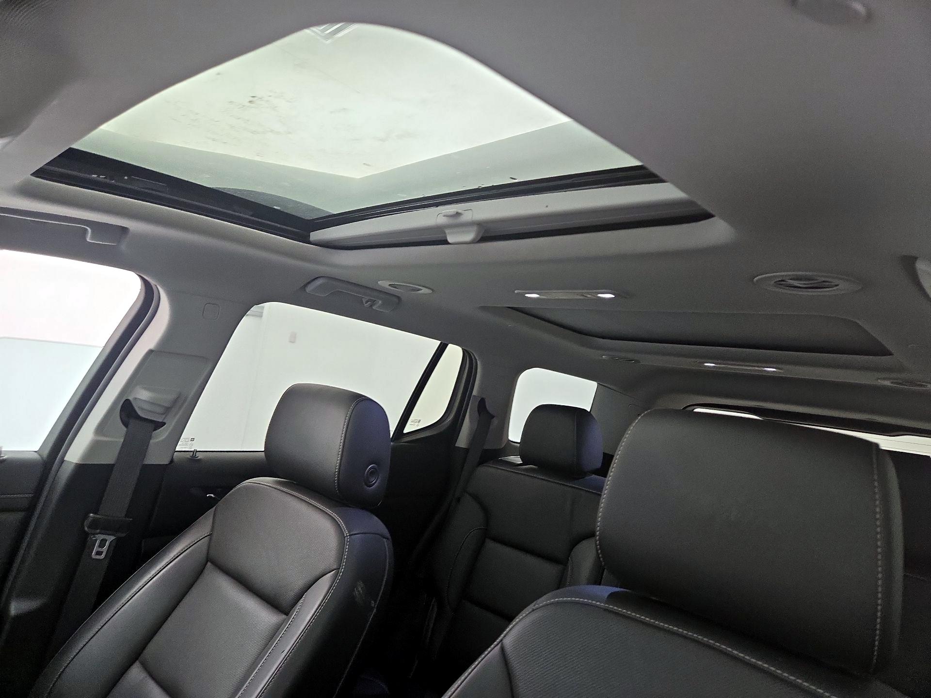 Thumbnail: 2022 GMC Acadia - 19