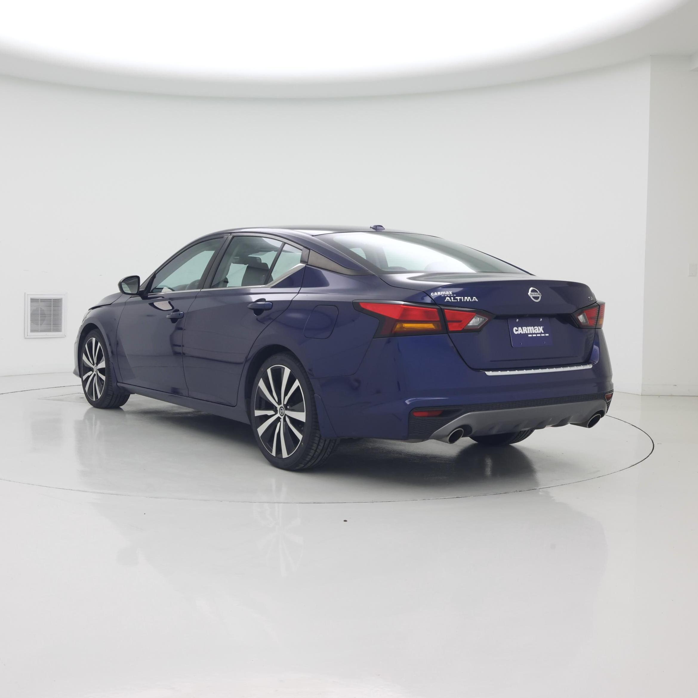 Thumbnail: 2021 Nissan Altima - 2