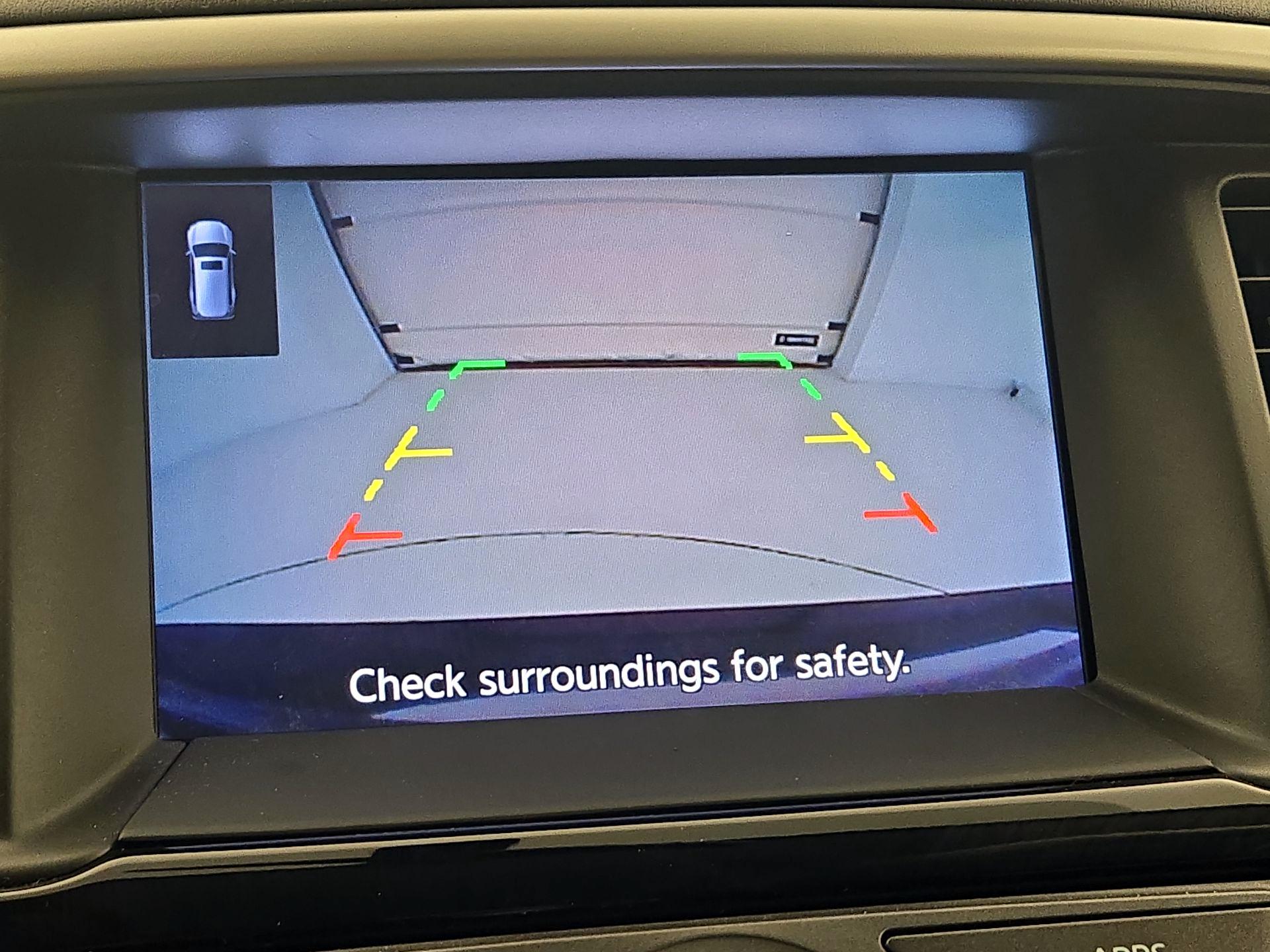 Thumbnail: 2020 Nissan Pathfinder - 14