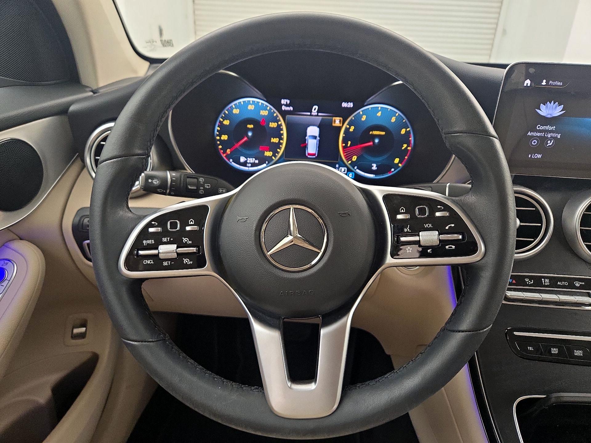 Thumbnail: 2022 Mercedes-Benz GLC - 10