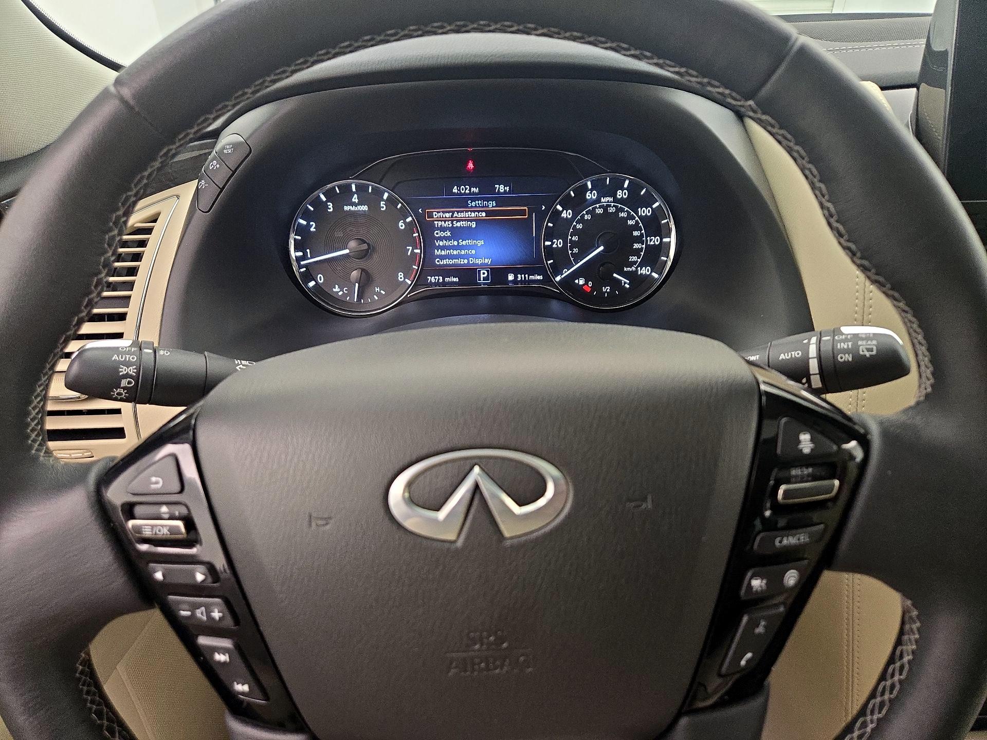 Thumbnail: 2023 INFINITI QX80 - 10