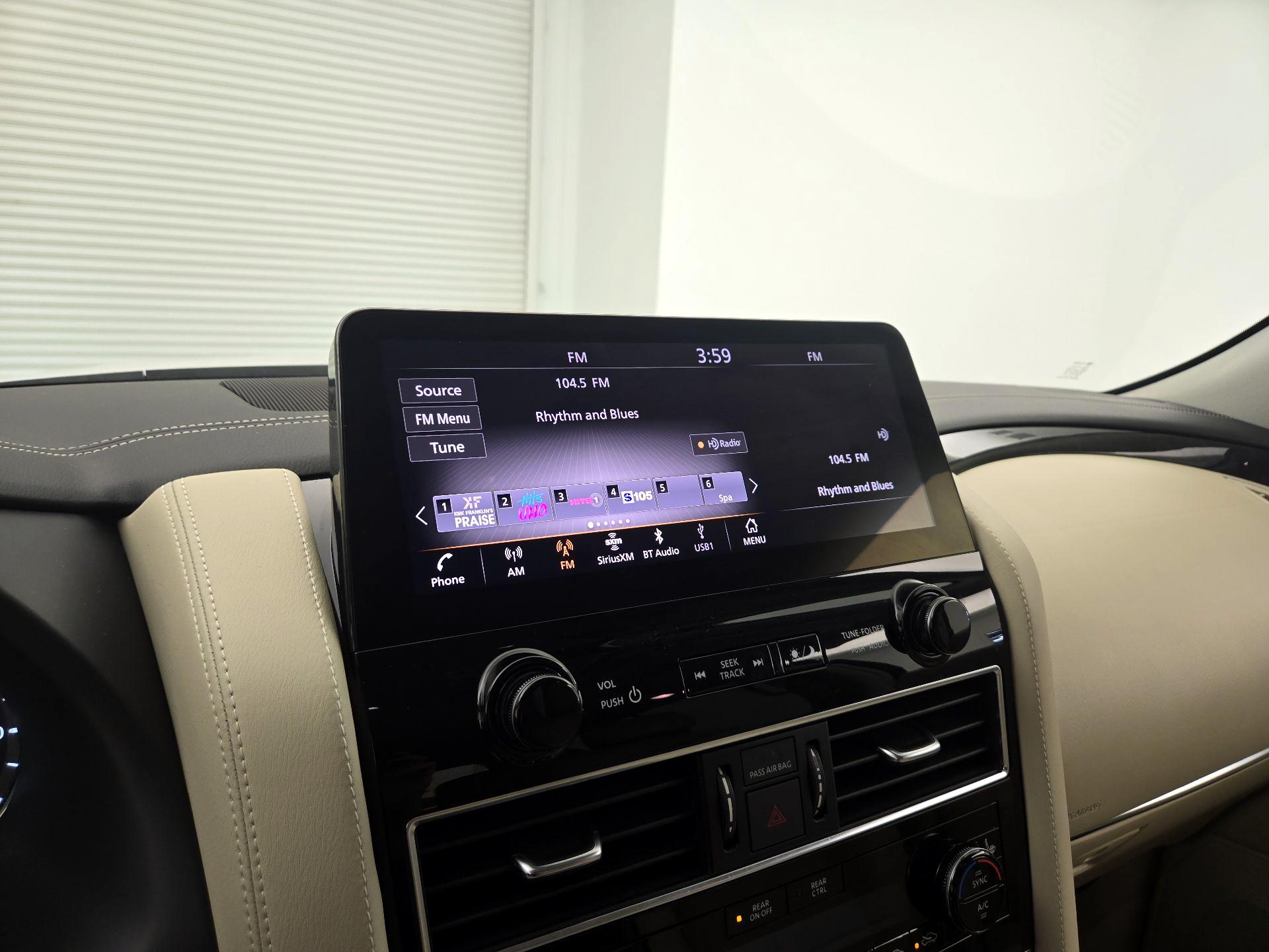 Thumbnail: 2023 INFINITI QX80 - 15