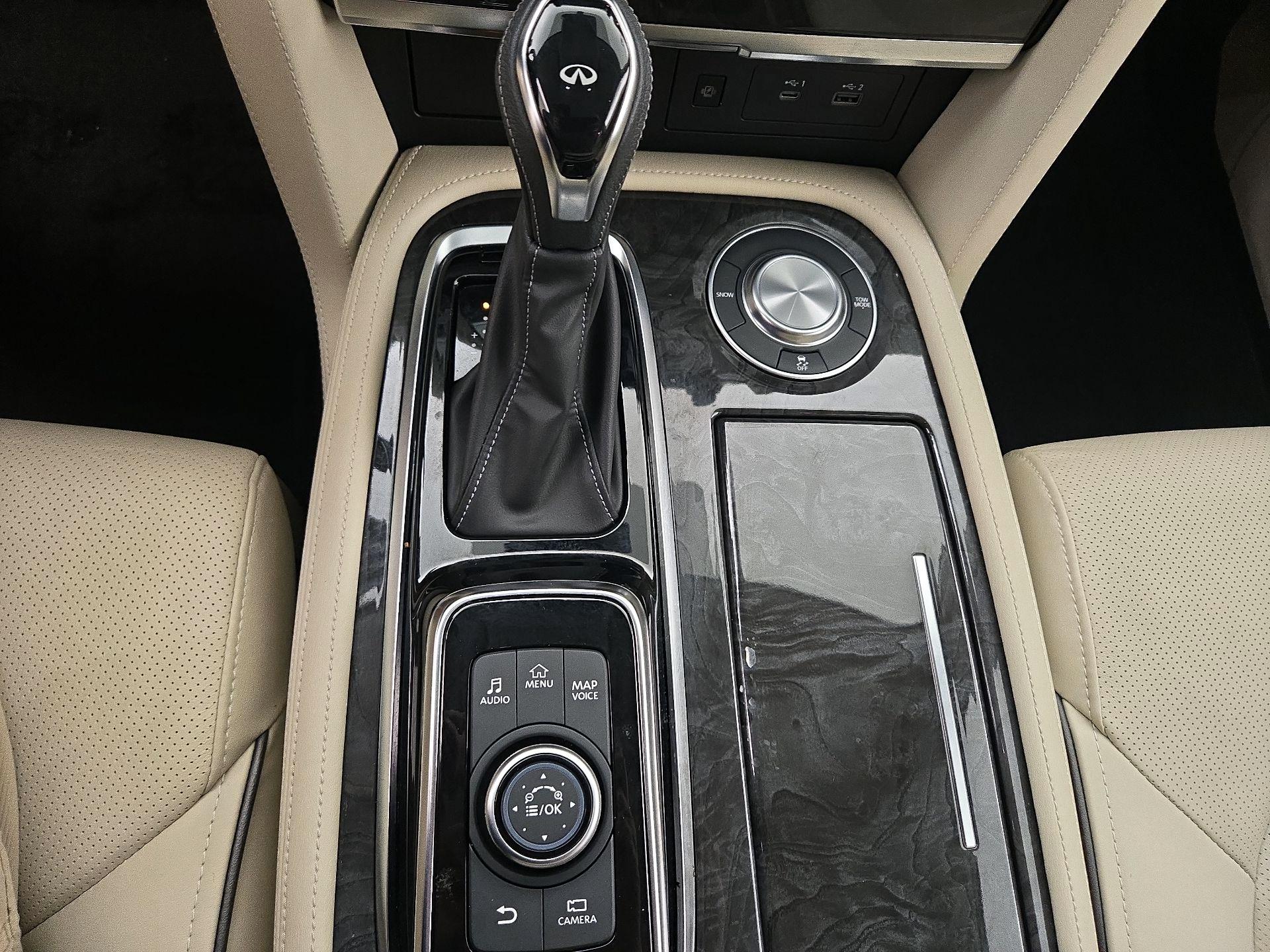 Thumbnail: 2023 INFINITI QX80 - 17