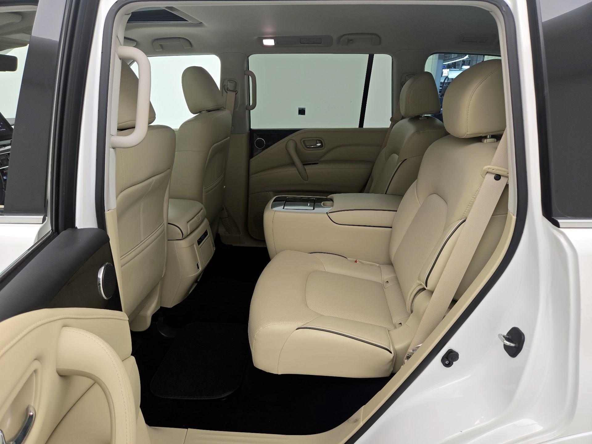 Thumbnail: 2023 INFINITI QX80 - 20