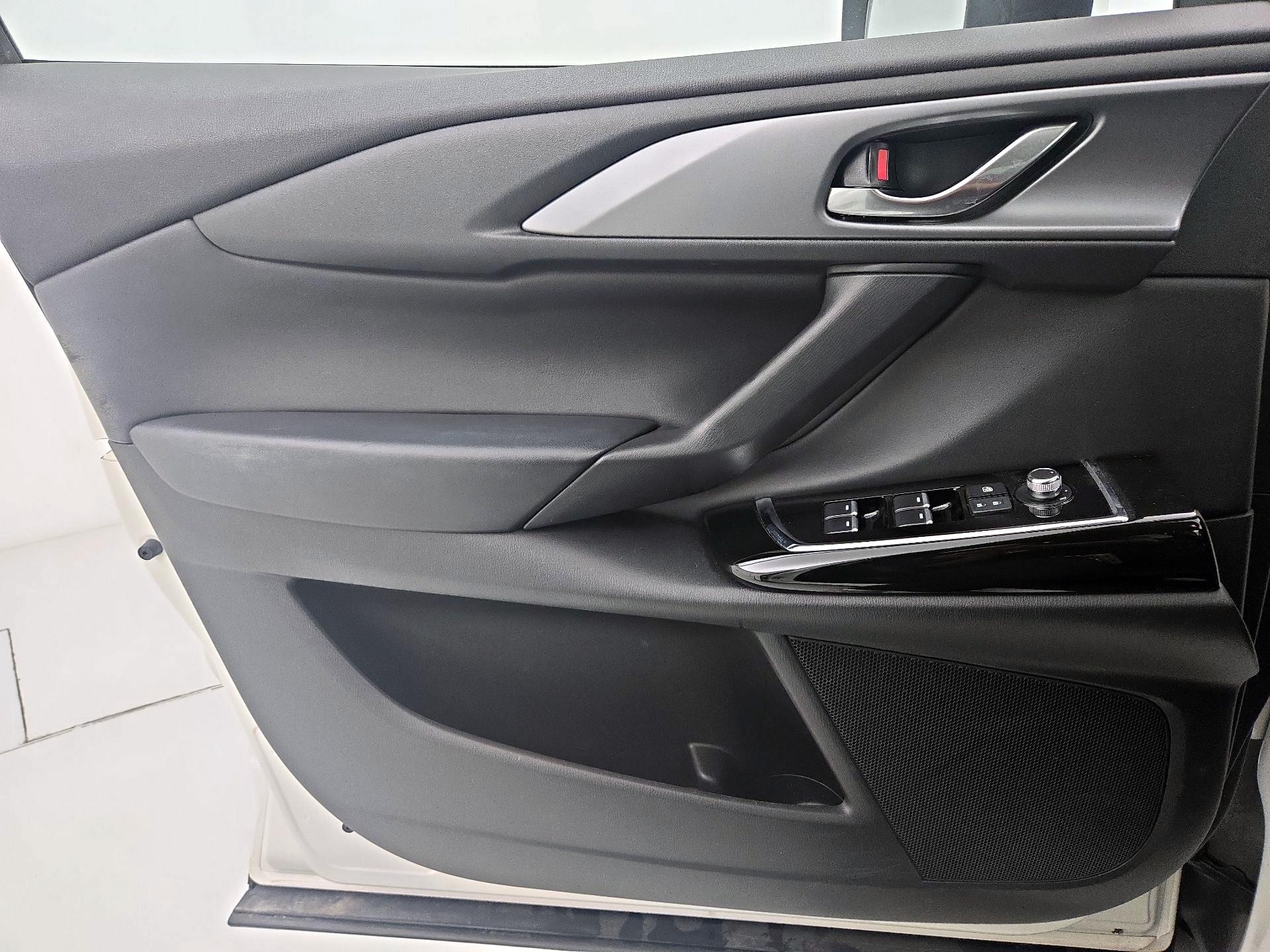 Thumbnail: 2023 Mazda CX-9 - 12