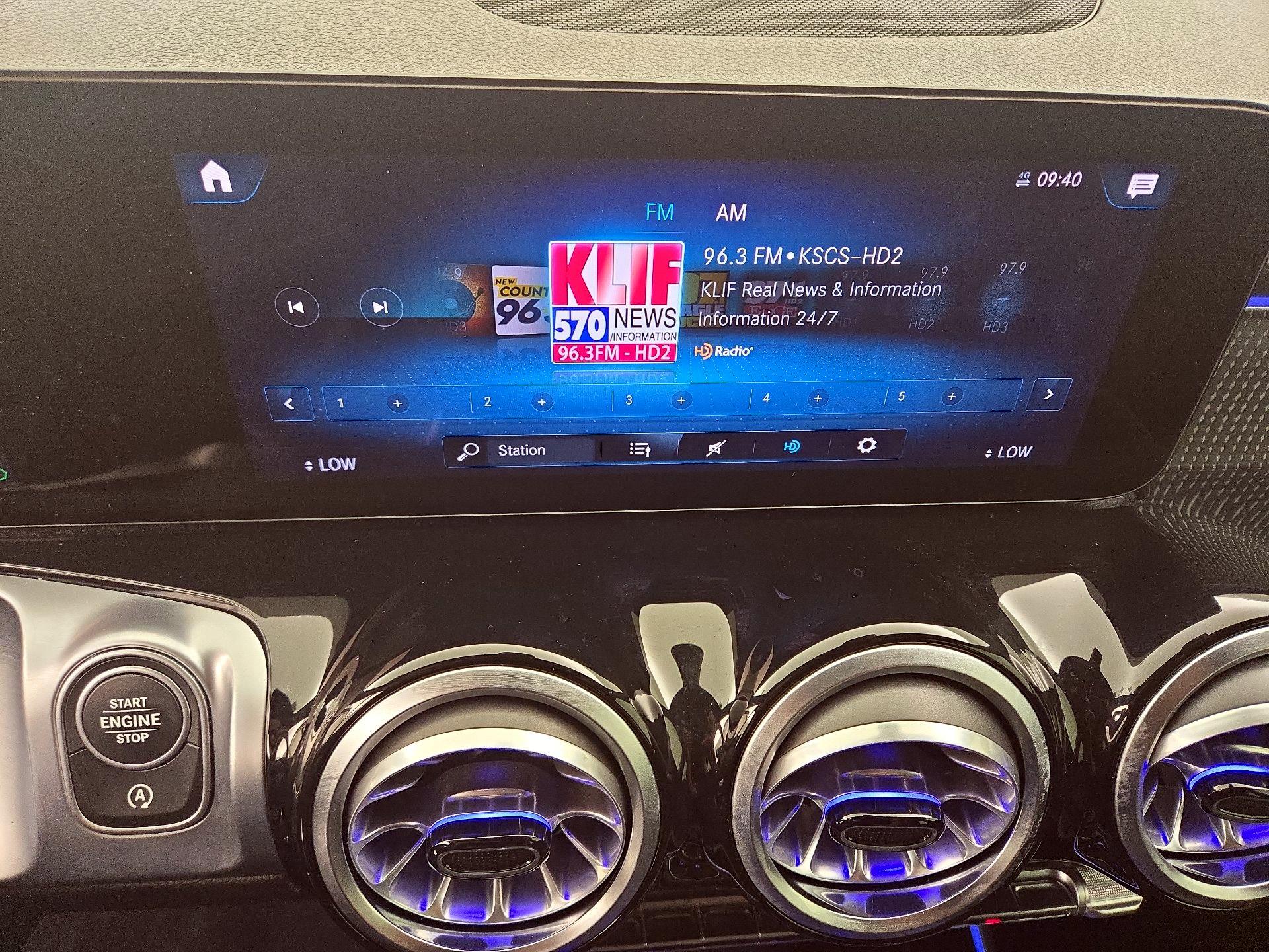 Thumbnail: 2022 Mercedes-Benz GLB - 15