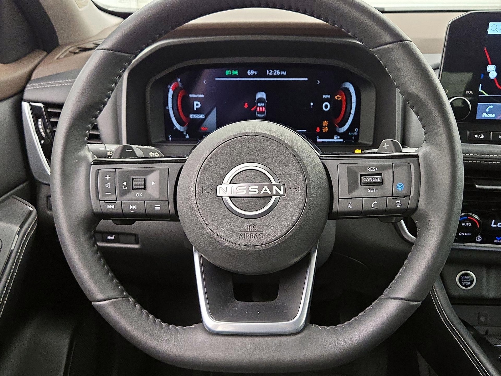 2023 Nissan Rogue Platinum - Photo 11