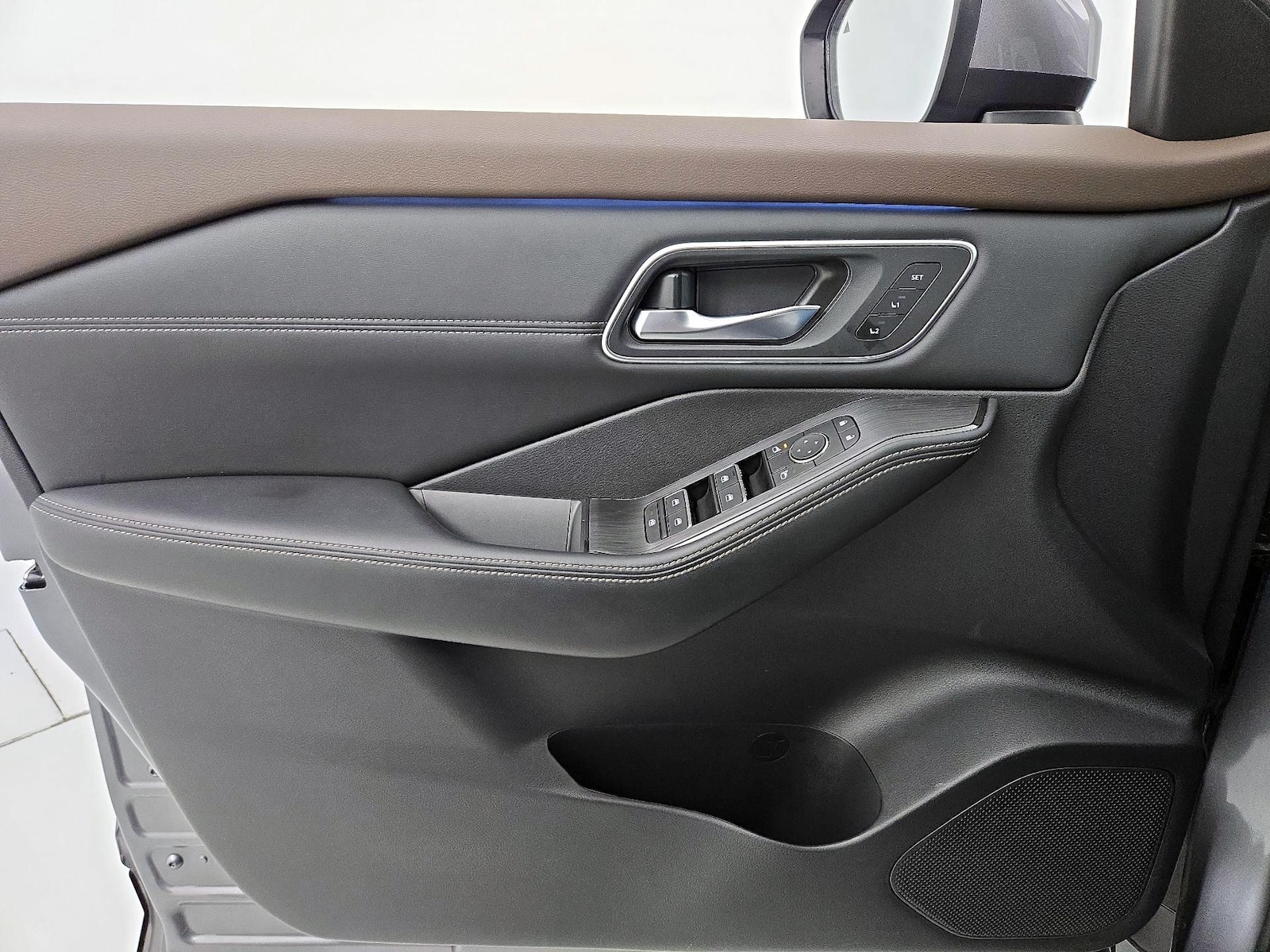2023 Nissan Rogue Platinum - Photo 13