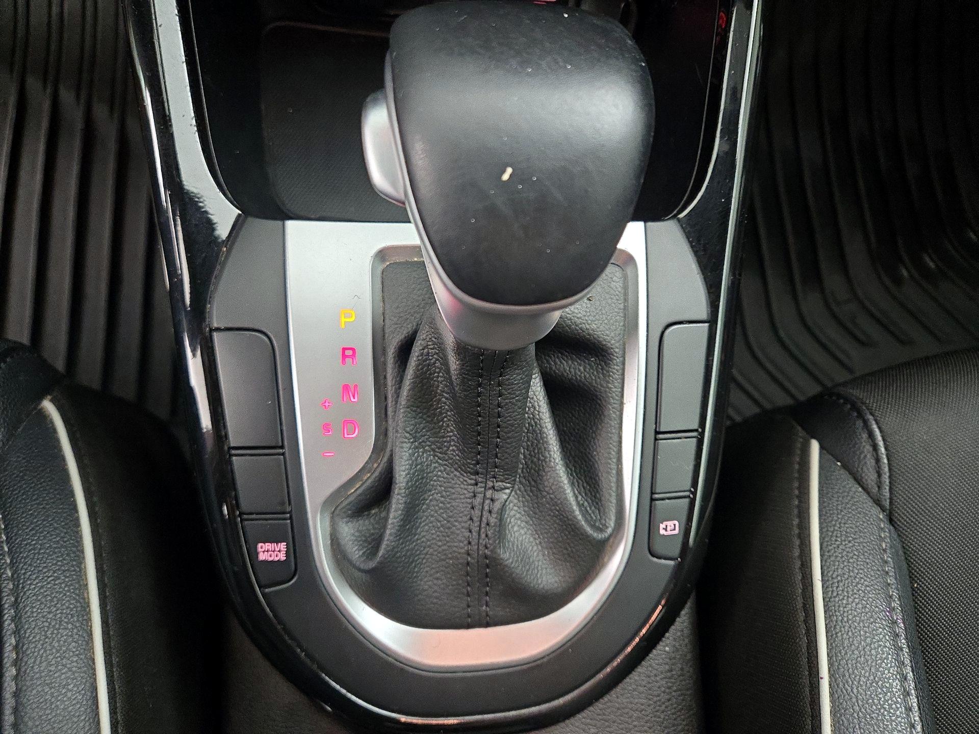 Thumbnail: 2023 Kia Forte - 18