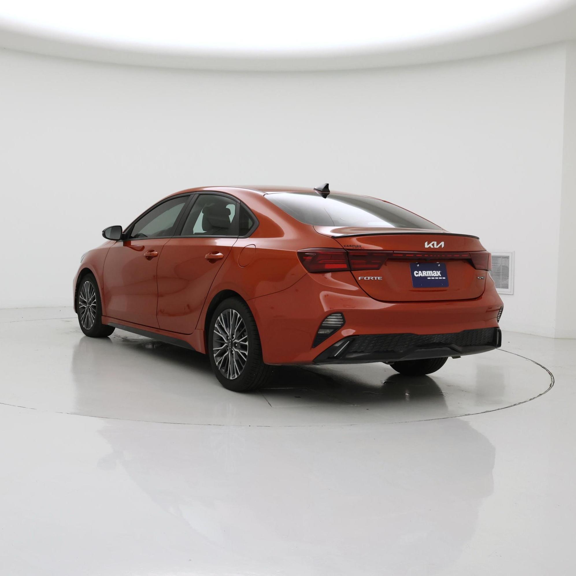 Thumbnail: 2023 Kia Forte - 2