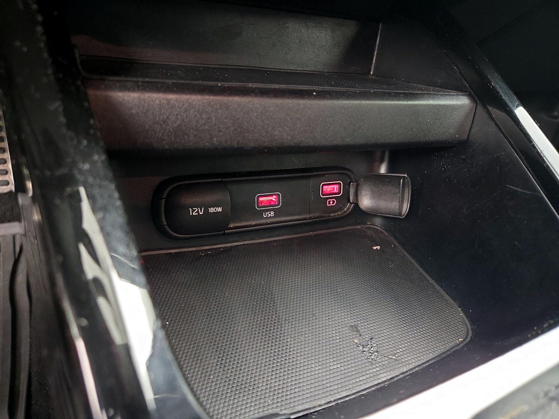 Thumbnail: 2023 Kia Forte - 19