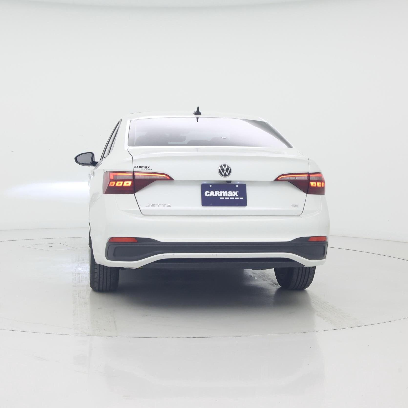 Thumbnail: 2023 Volkswagen Jetta - 6