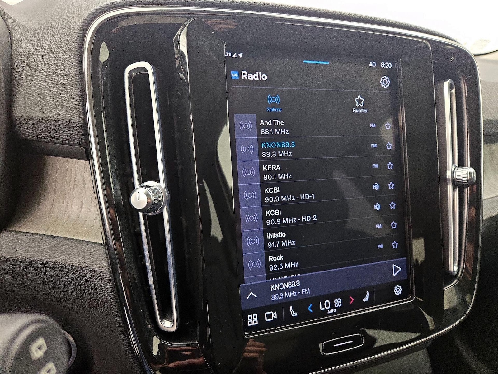 2023 Volvo XC40 Ultimate - Photo 15