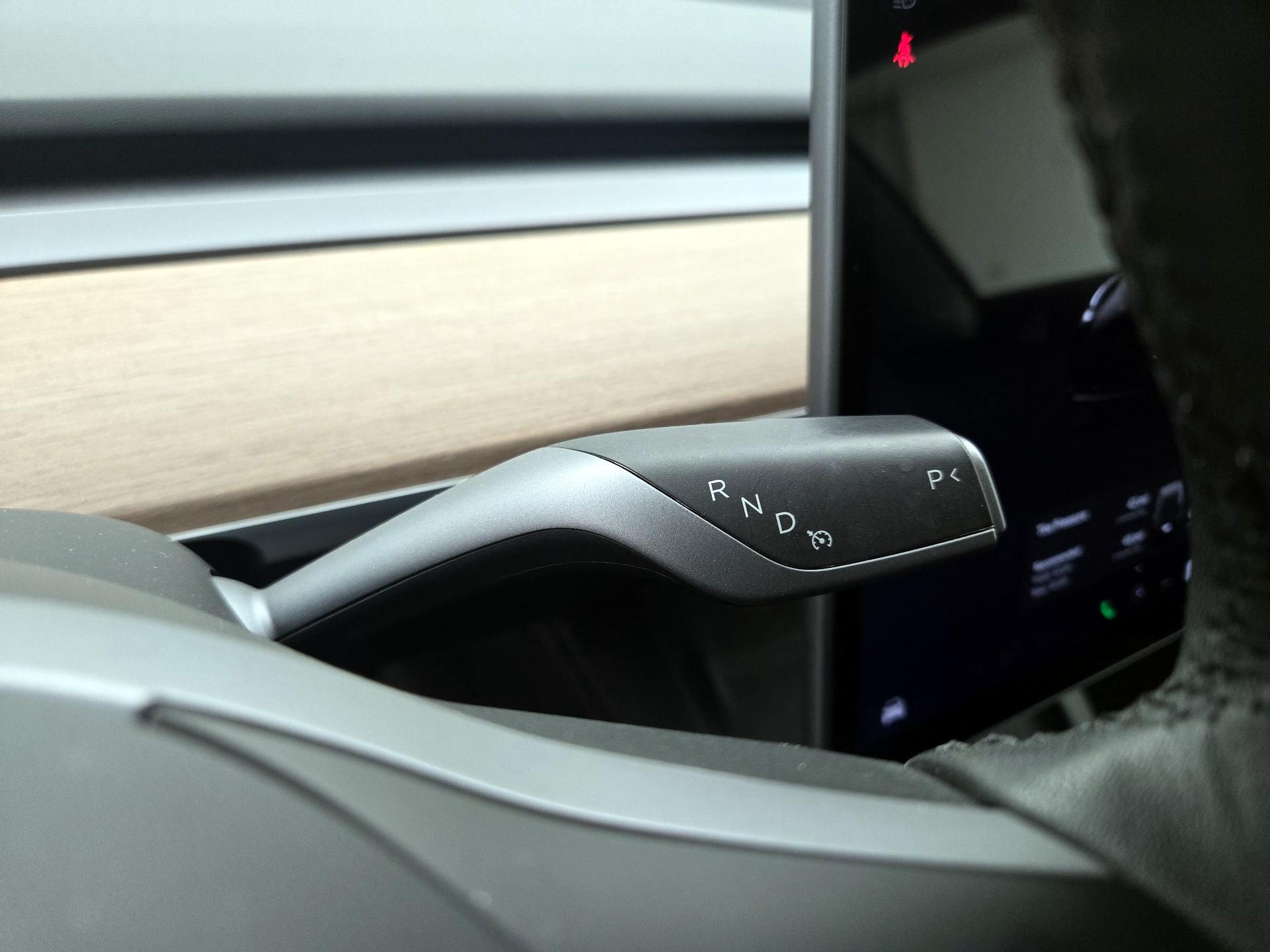 Thumbnail: 2023 Tesla Model 3 - 17