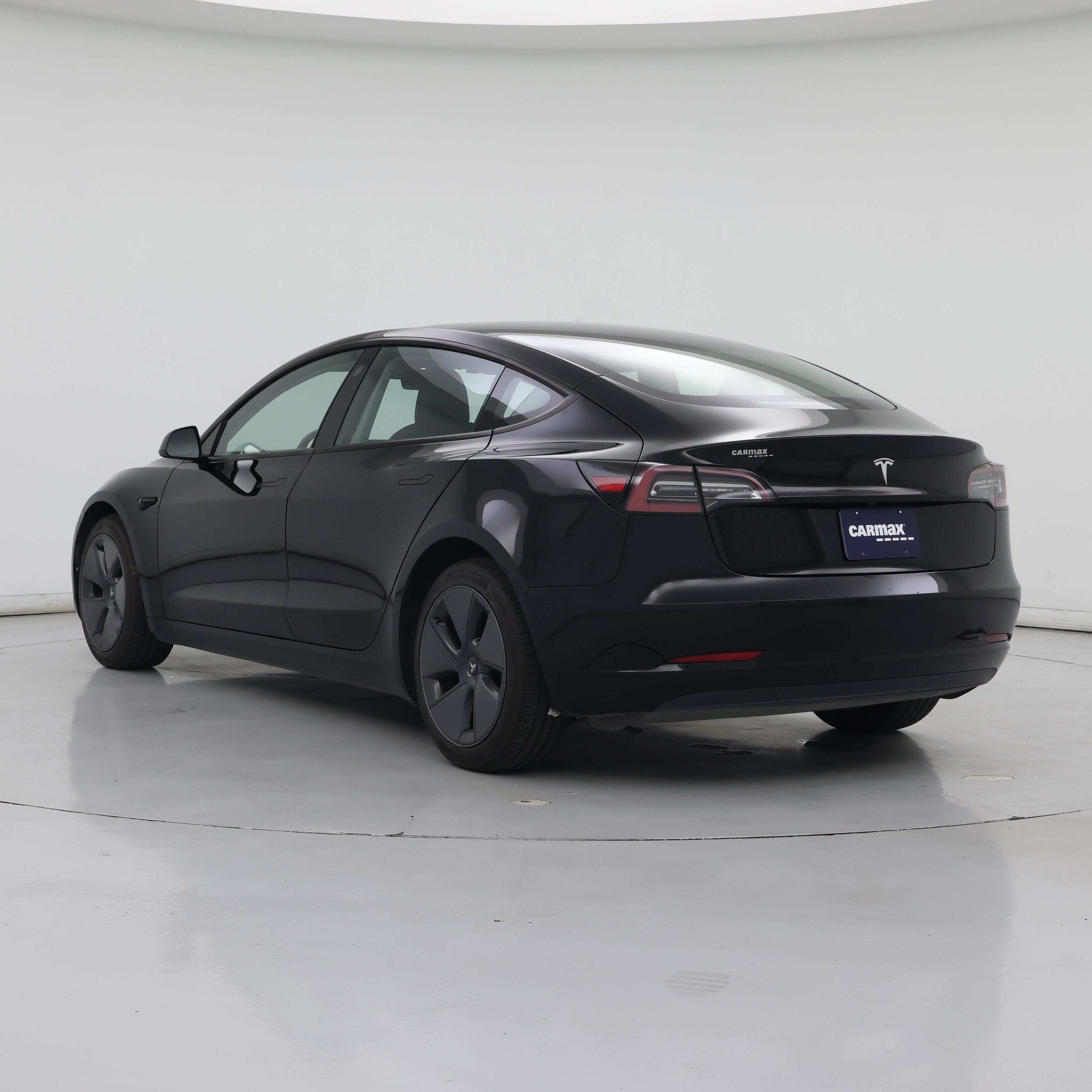 Thumbnail: 2023 Tesla Model 3 - 2