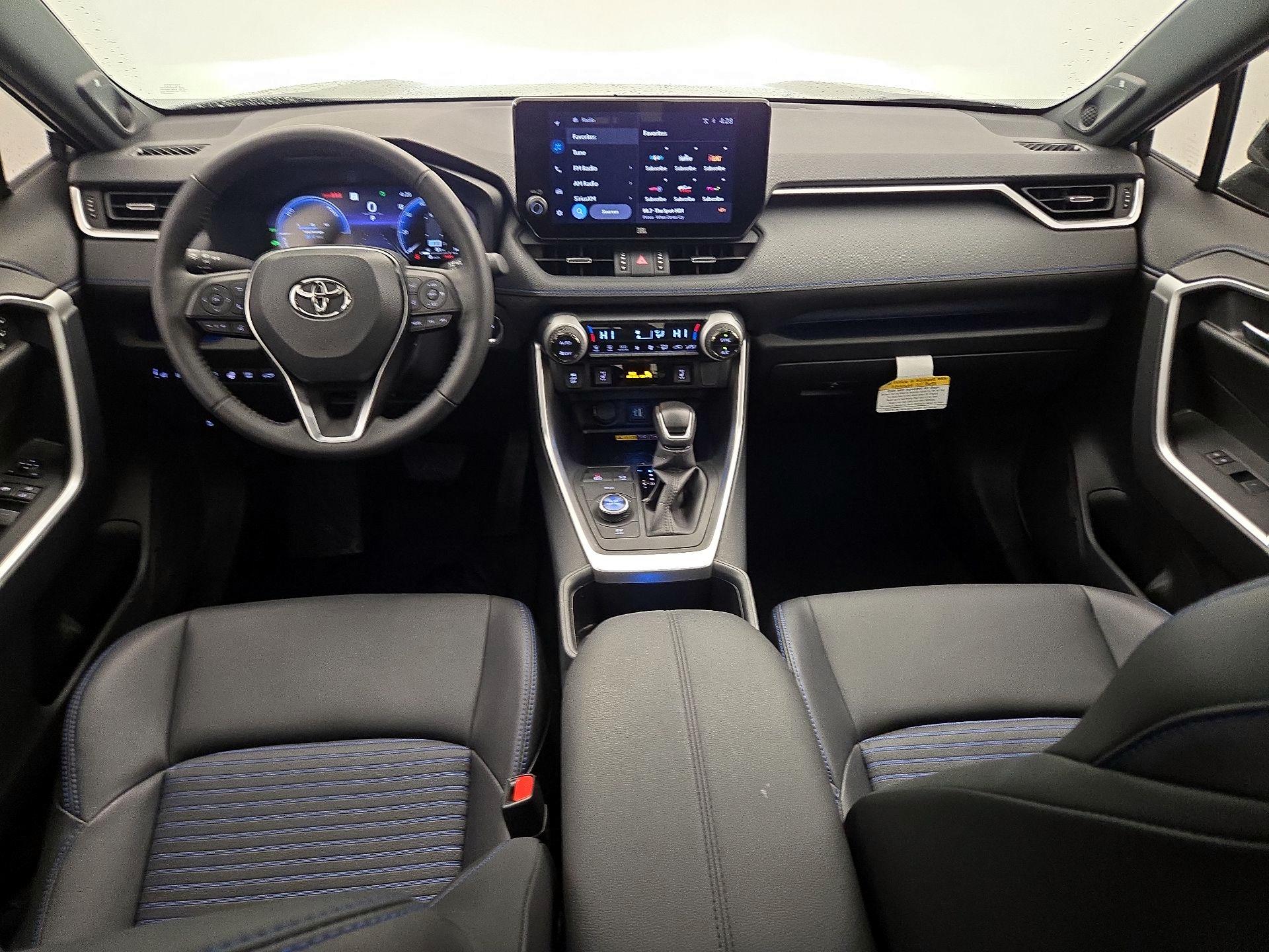 Thumbnail: 2025 Toyota RAV4 - 9