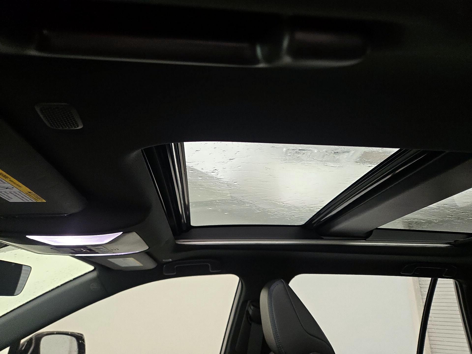 Thumbnail: 2025 Toyota RAV4 - 19