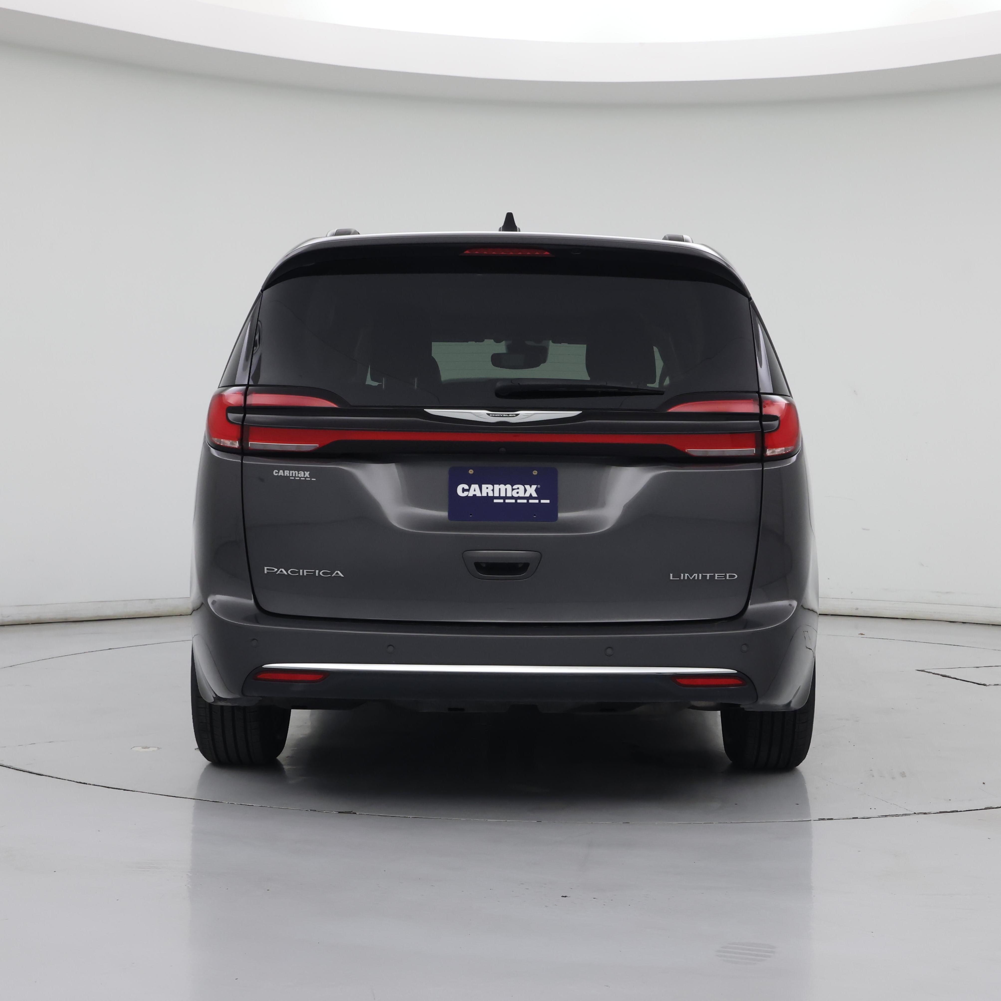 Thumbnail: 2023 Chrysler Pacifica - 6