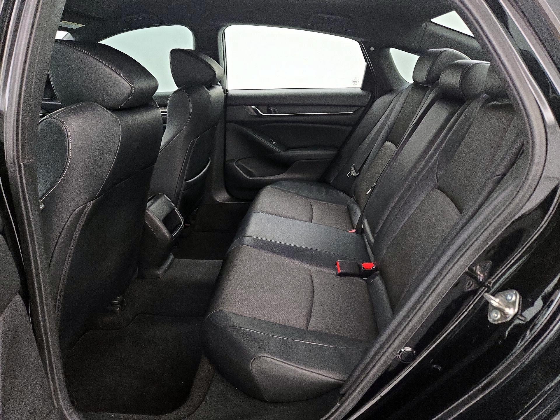 Thumbnail: 2018 Honda Accord - 19