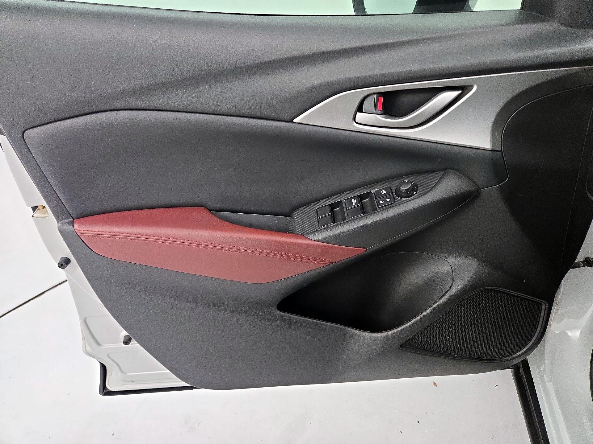 Thumbnail: 2018 Mazda CX-3 - 12