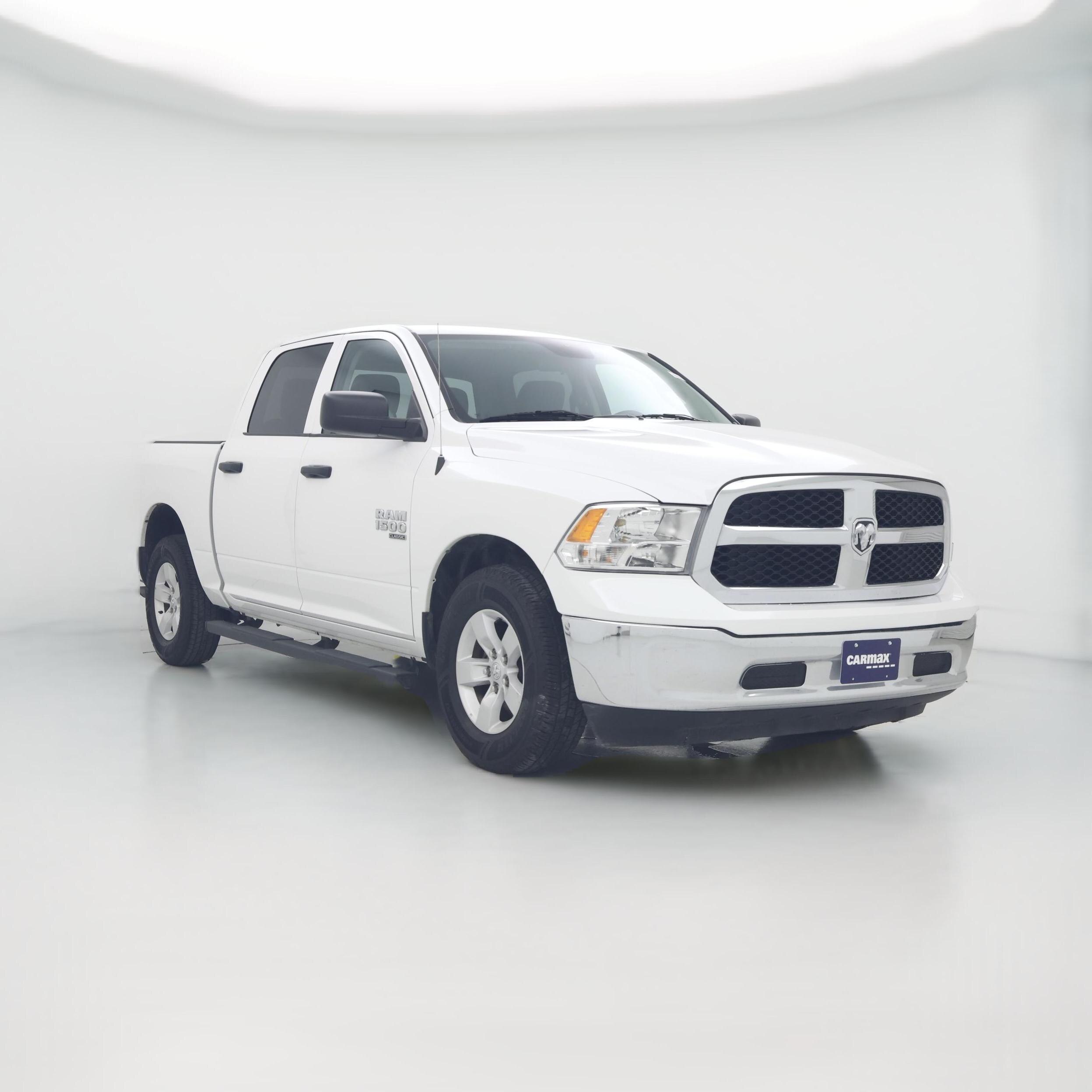 Thumbnail: 2022 RAM 1500 Classic - 1