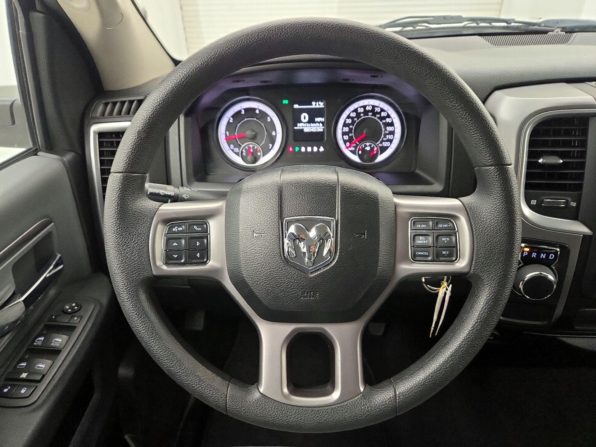 Thumbnail: 2022 RAM 1500 Classic - 10