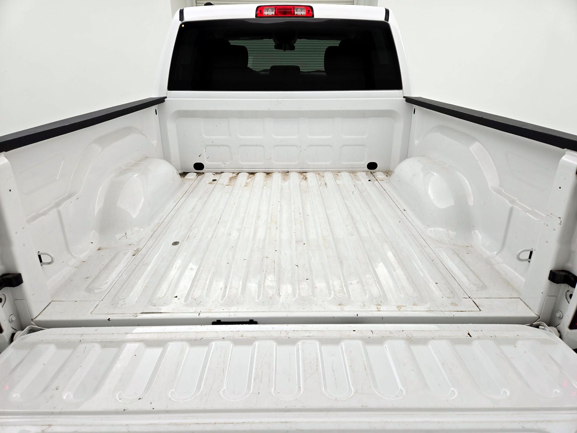 Thumbnail: 2022 RAM 1500 Classic - 20