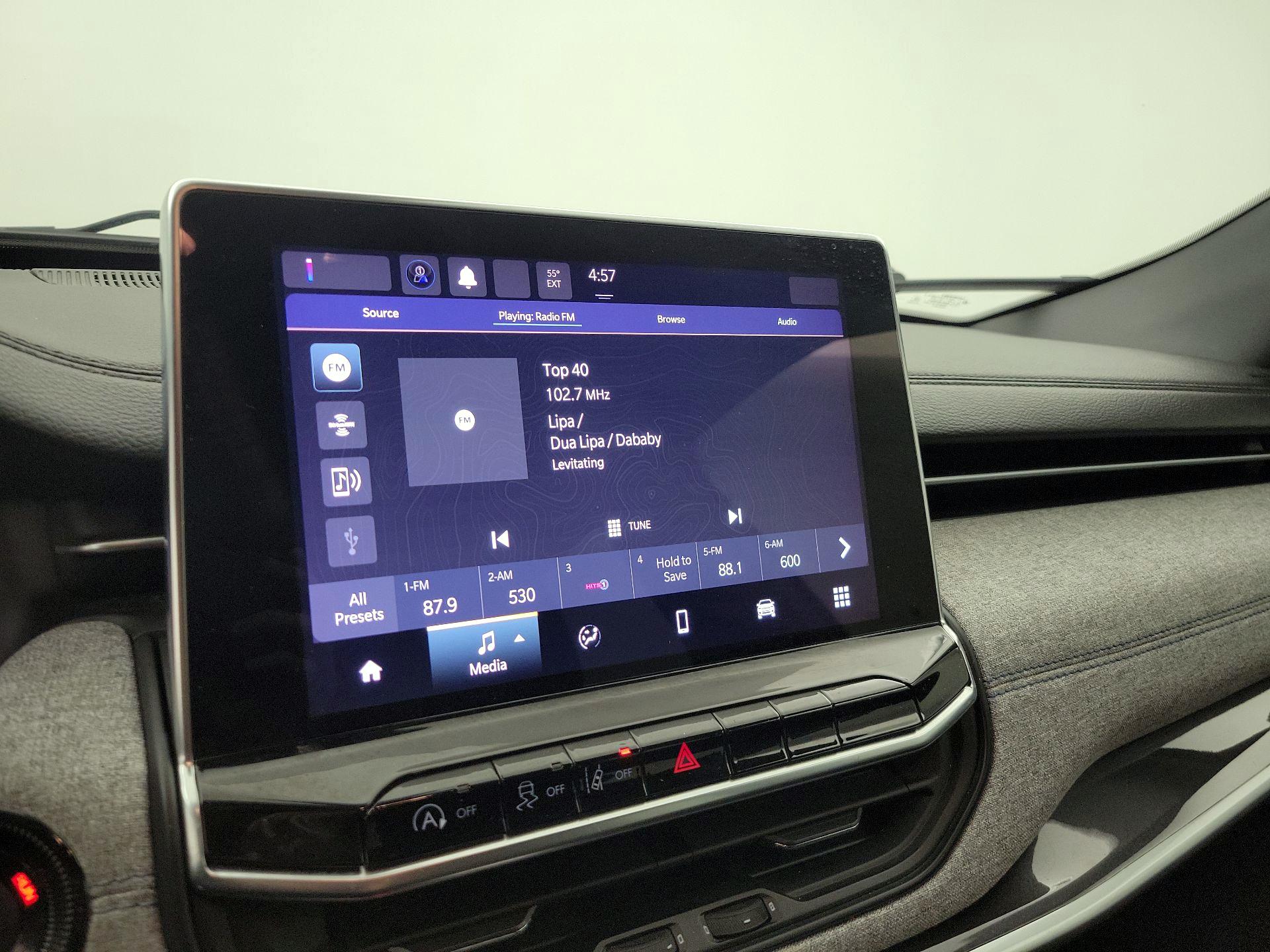 Thumbnail: 2023 Jeep Compass - 15