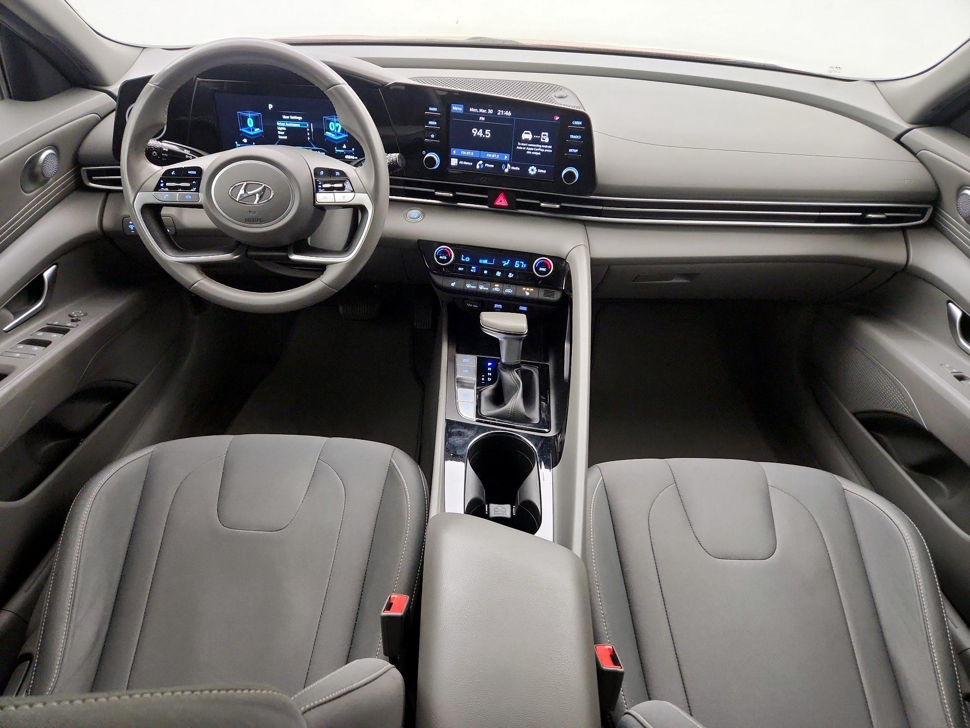 Thumbnail: 2022 Hyundai Elantra - 9