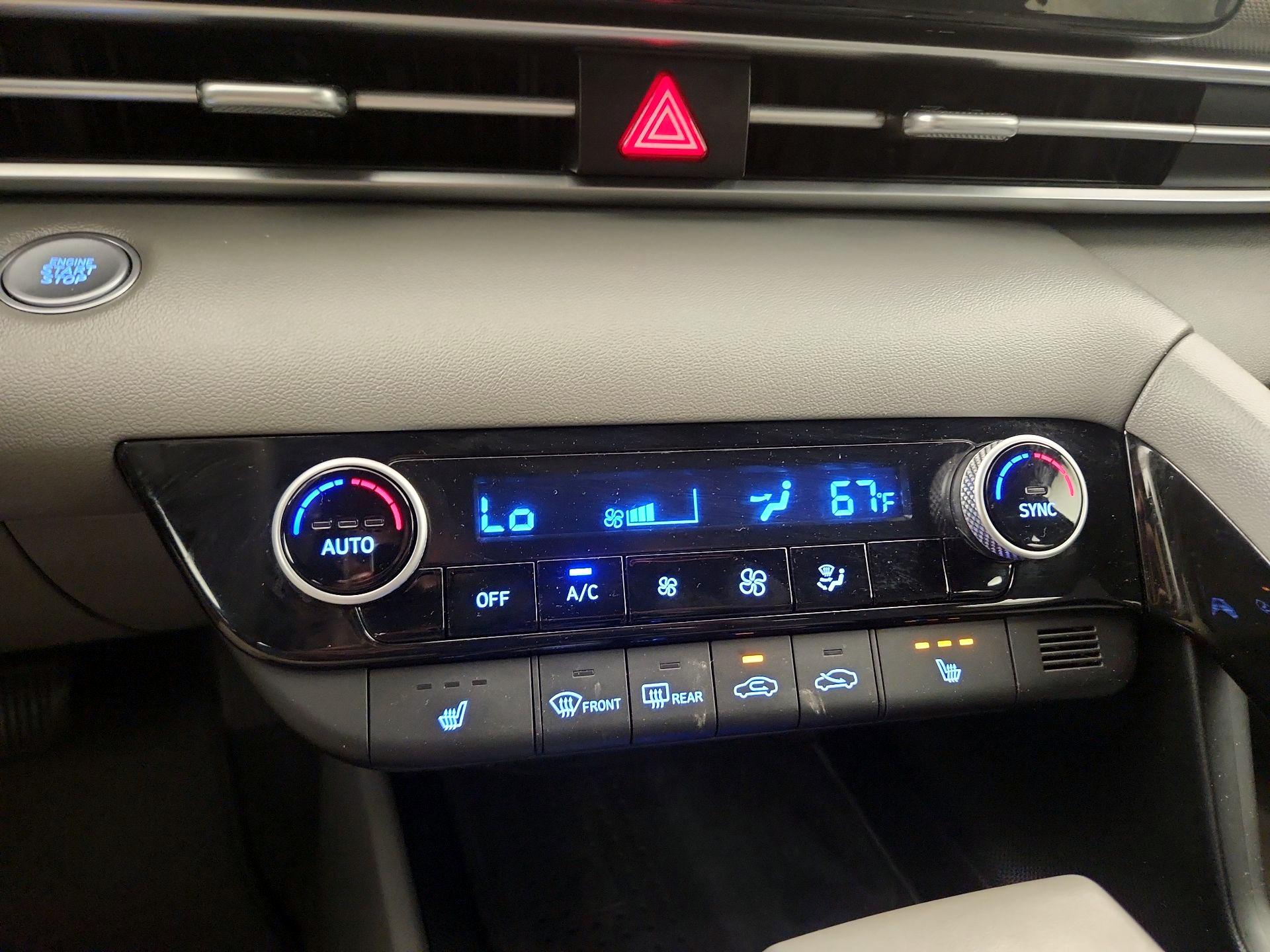 Thumbnail: 2022 Hyundai Elantra - 16