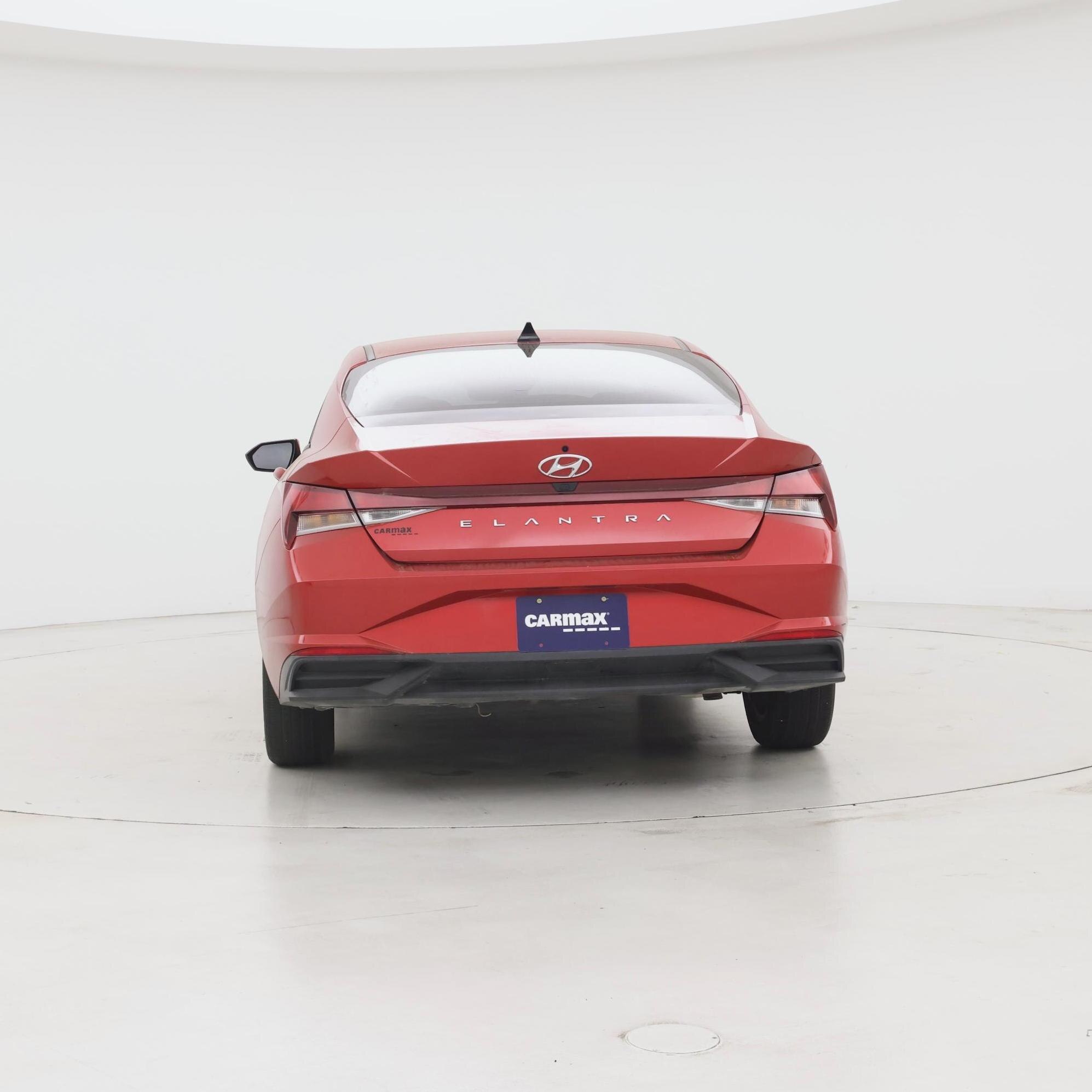 Thumbnail: 2022 Hyundai Elantra - 6