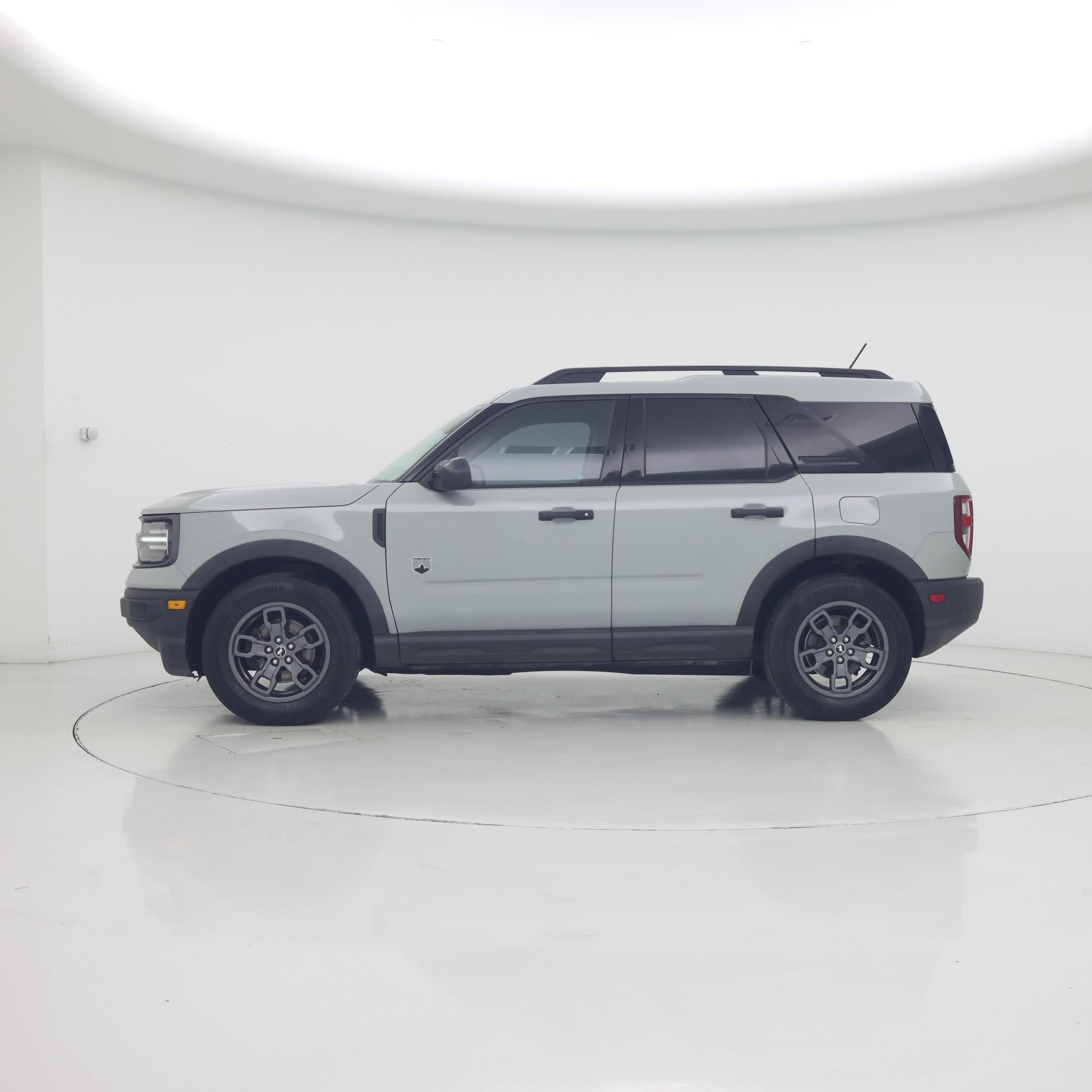 Thumbnail: 2022 Ford Bronco Sport - 3
