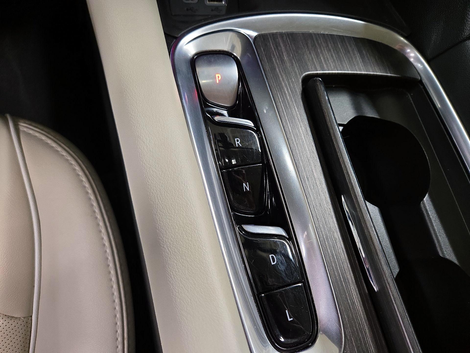 Thumbnail: 2022 Buick Enclave - 18