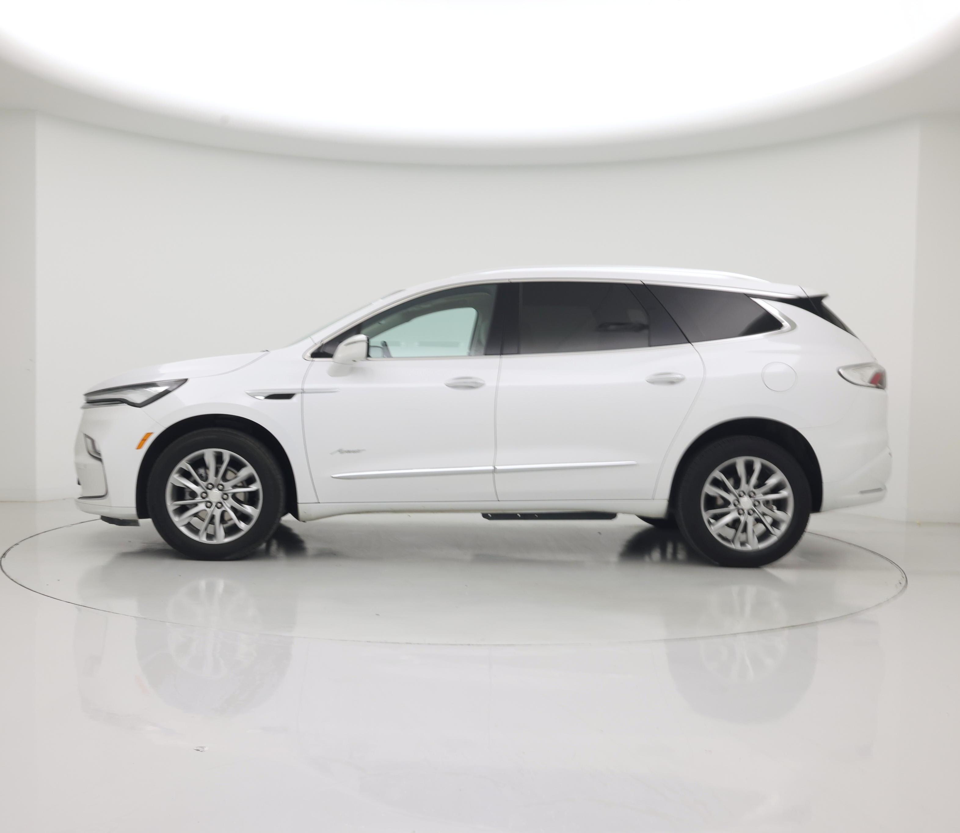 Thumbnail: 2022 Buick Enclave - 3