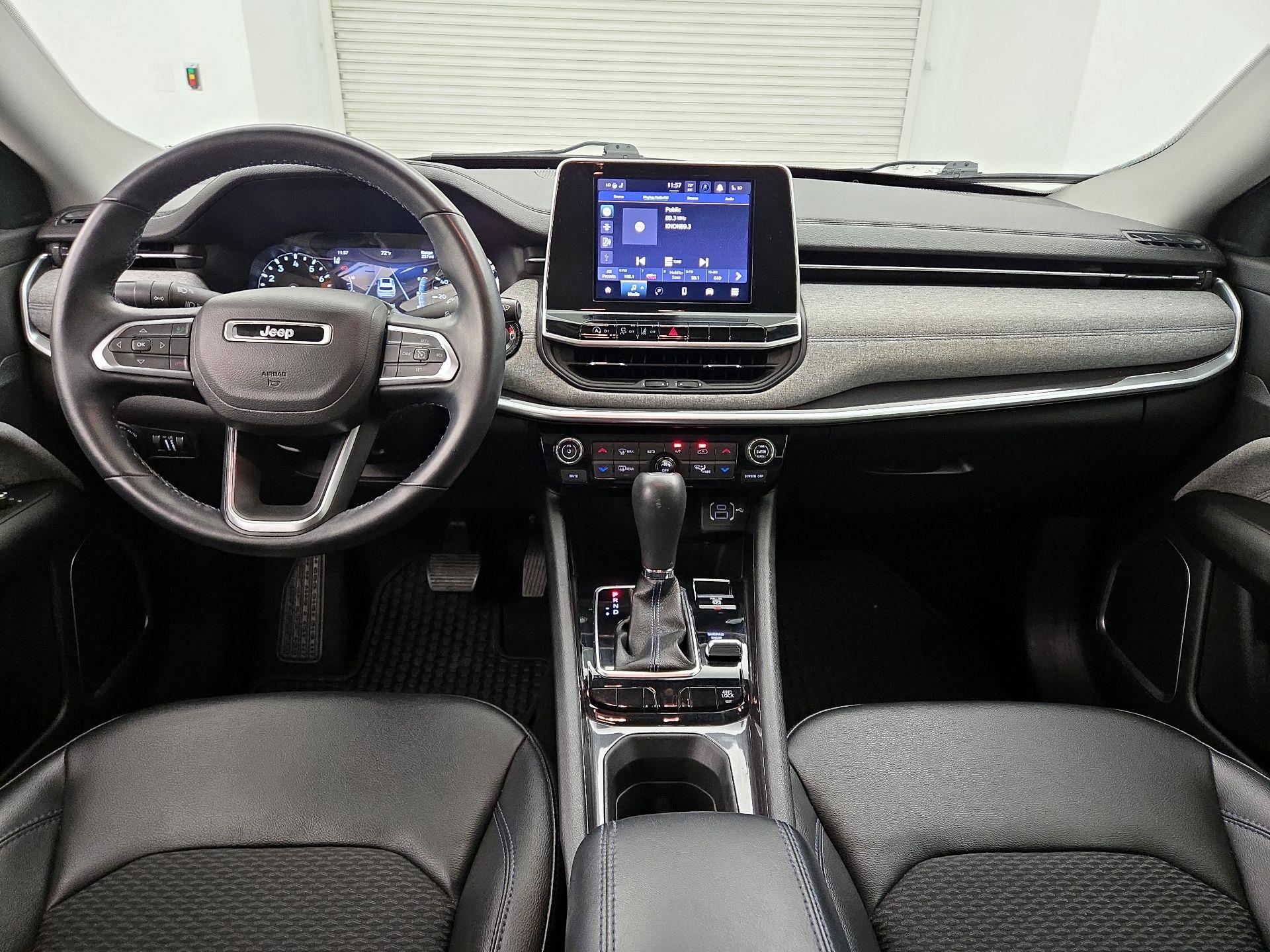 Thumbnail: 2022 Jeep Compass - 9