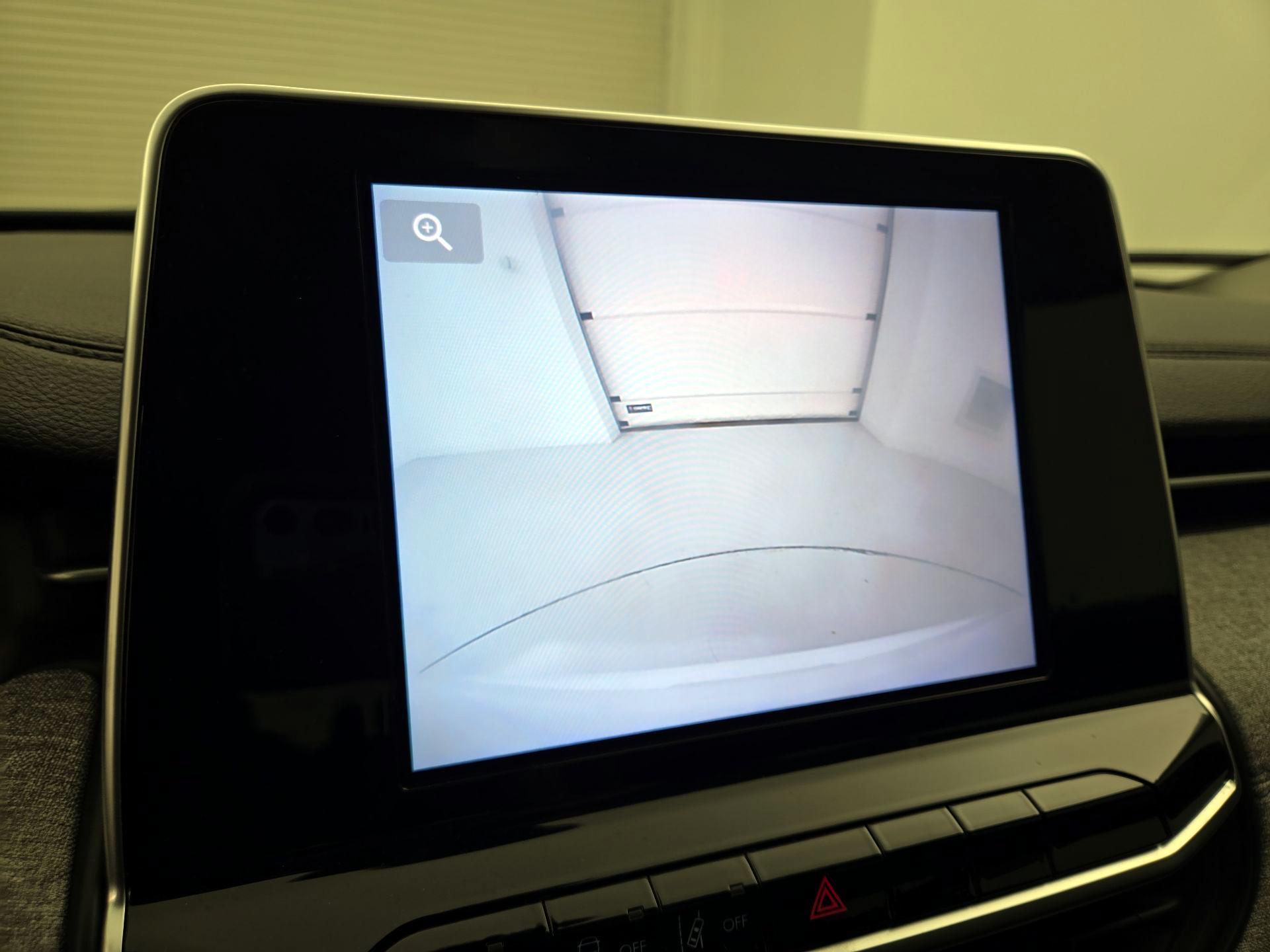 Thumbnail: 2022 Jeep Compass - 13