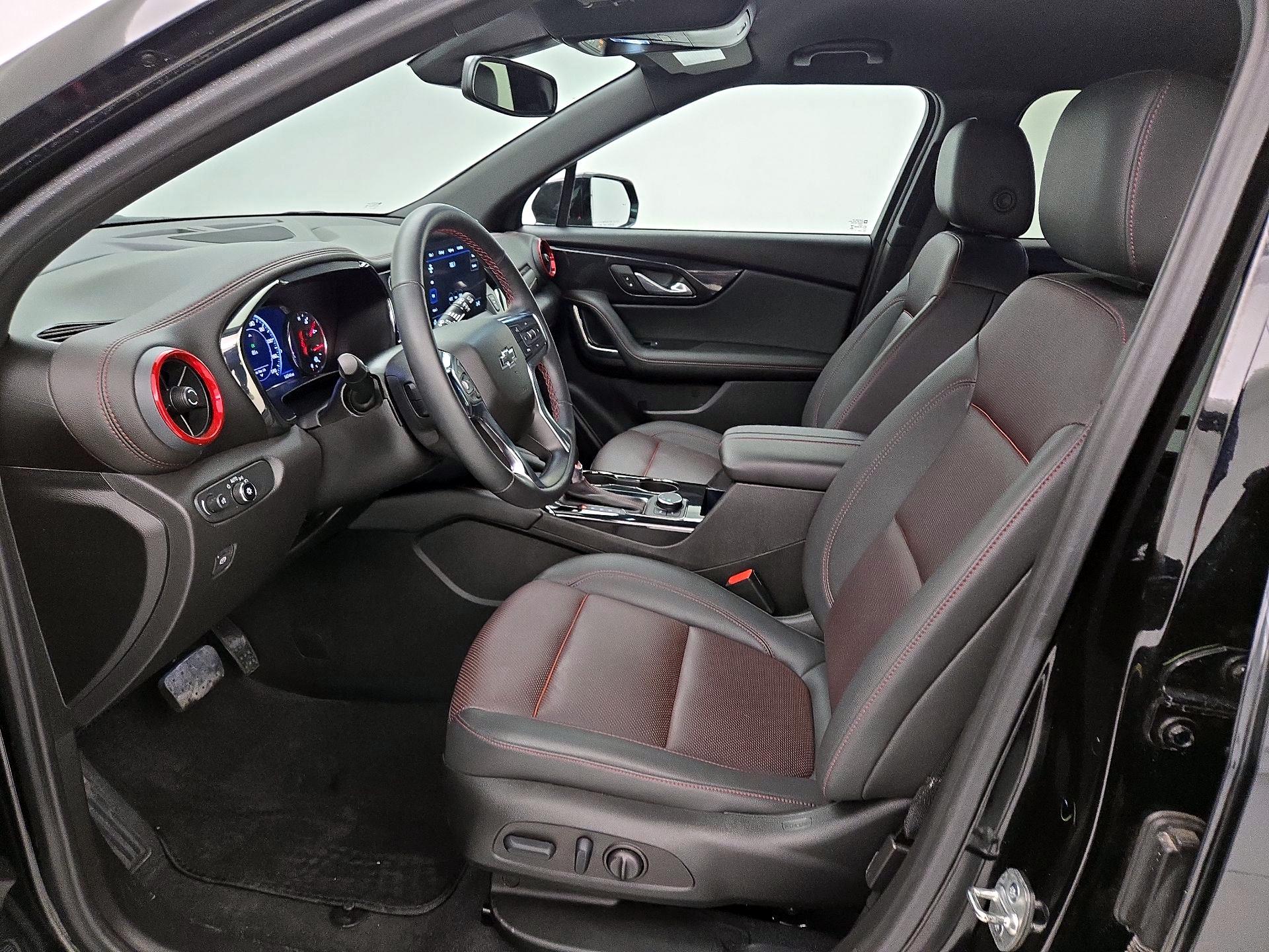 Thumbnail: 2025 Chevrolet Blazer - 11