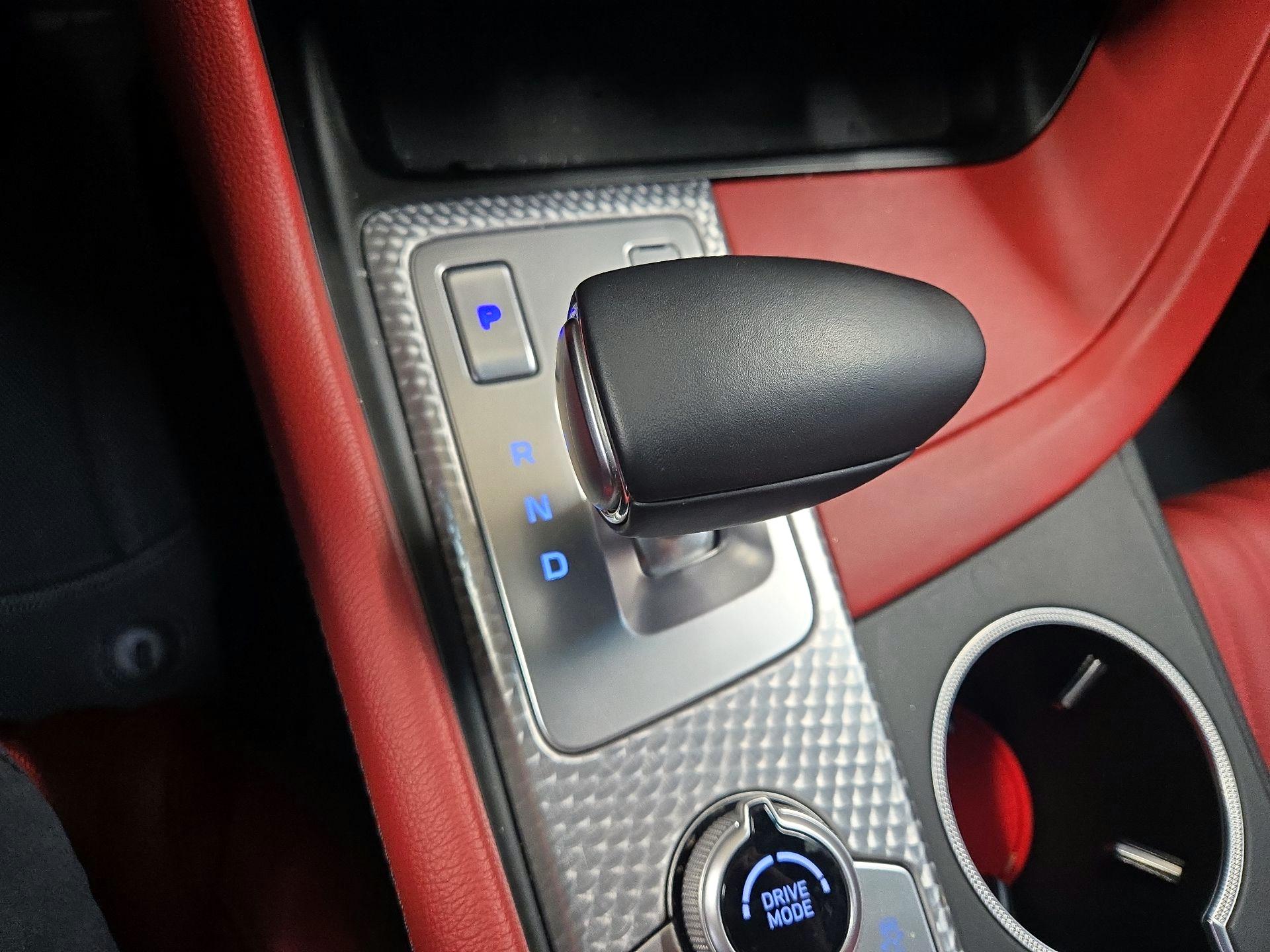 Thumbnail: 2023 Genesis G70 - 18